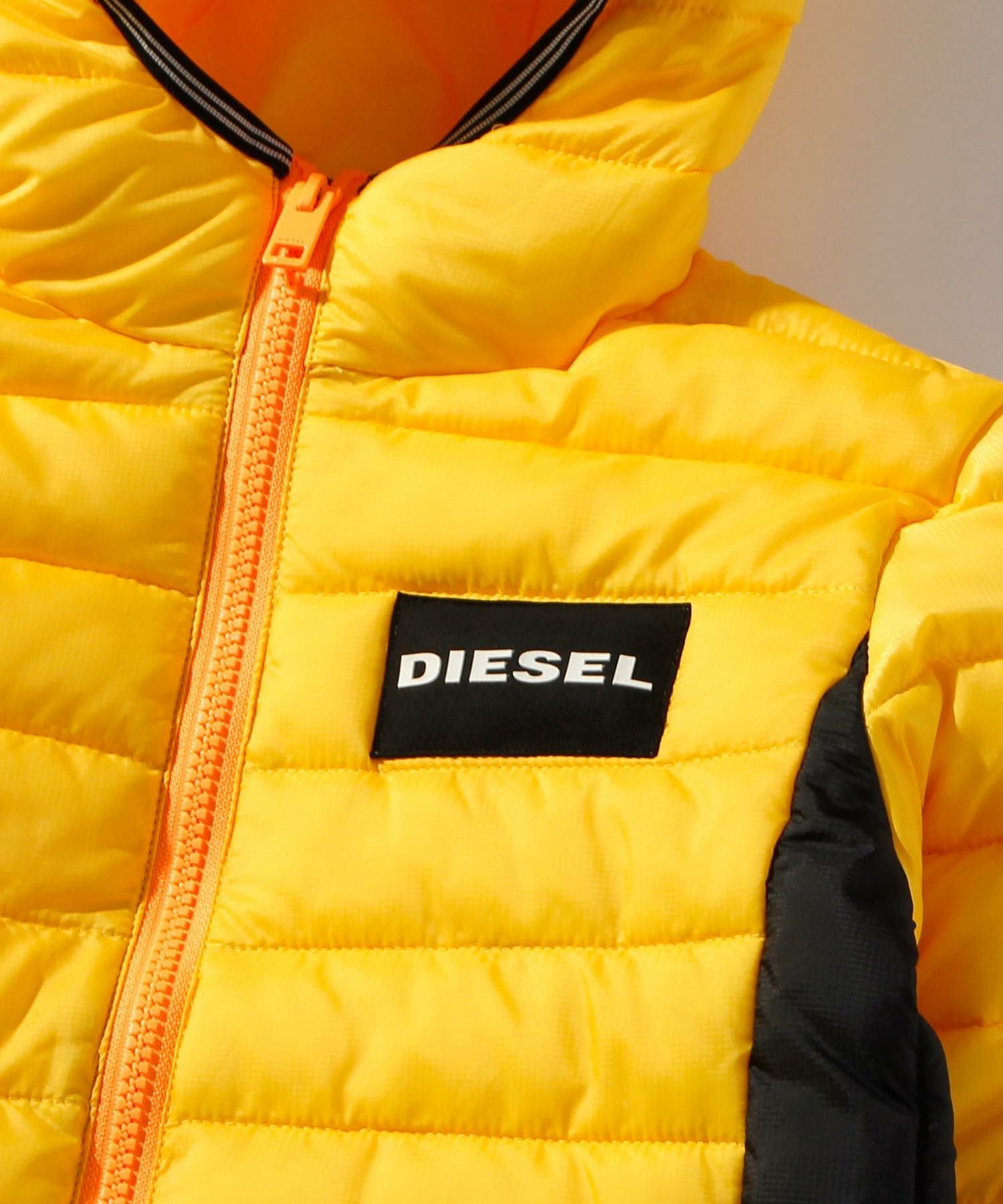 DIESEL(ディーゼル)Kids & Junior フーディーパディングジャケット