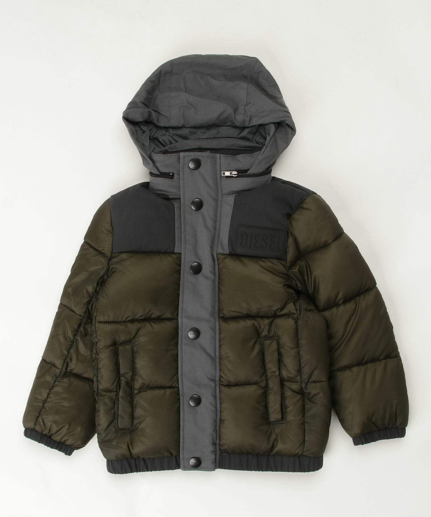 DIESEL Kids & Junior パディングジャケットブルゾン DIESEL(ディーゼル)Kids & Junior フーディーパディングジャケット