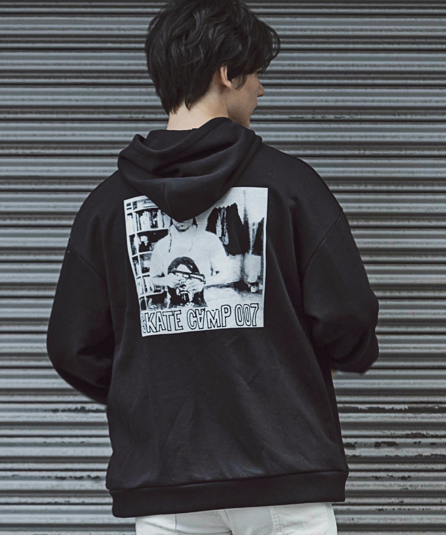 Mark Gonzales(マーク ゴンザレス)スウェットプルオーバーフーディー