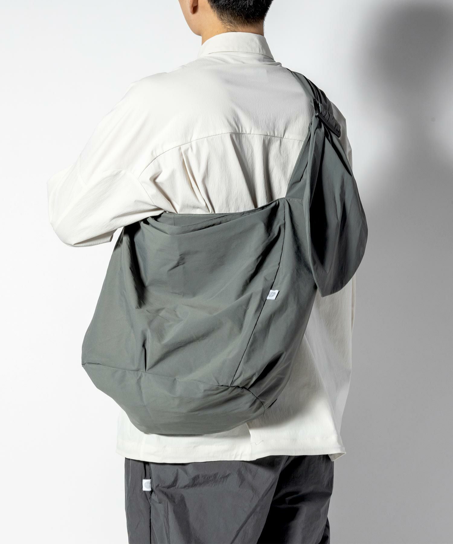 alk phenix(アルクフェニックス)Fuiroshiki bag / Karu-Stretch