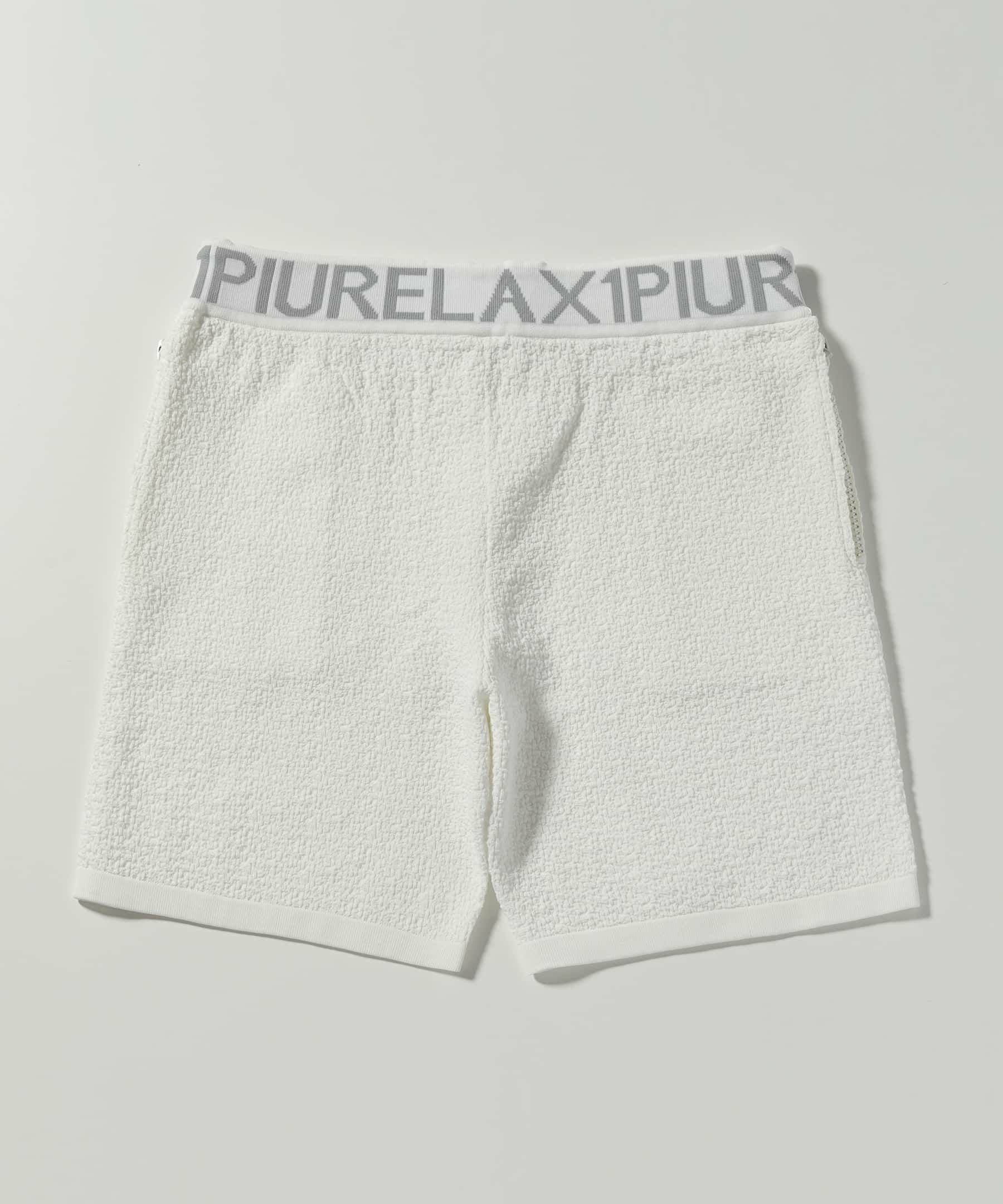 1PIU1UGUALE3 RELAX(ウノピゥウノウグァーレトレ リラックス)ライン