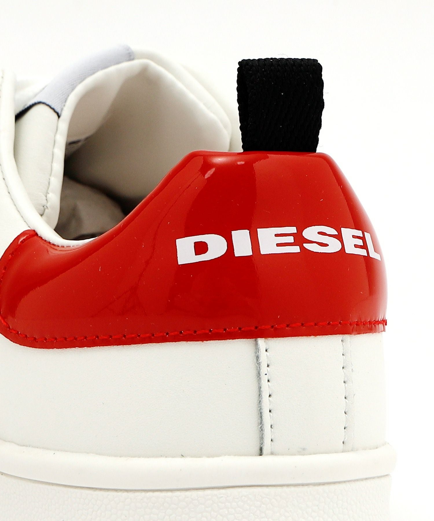 ディーゼル の可愛いスニーカーです DIESEL(ディーゼル)Kids & Junior ポイントカラースニーカー | SHIFFON