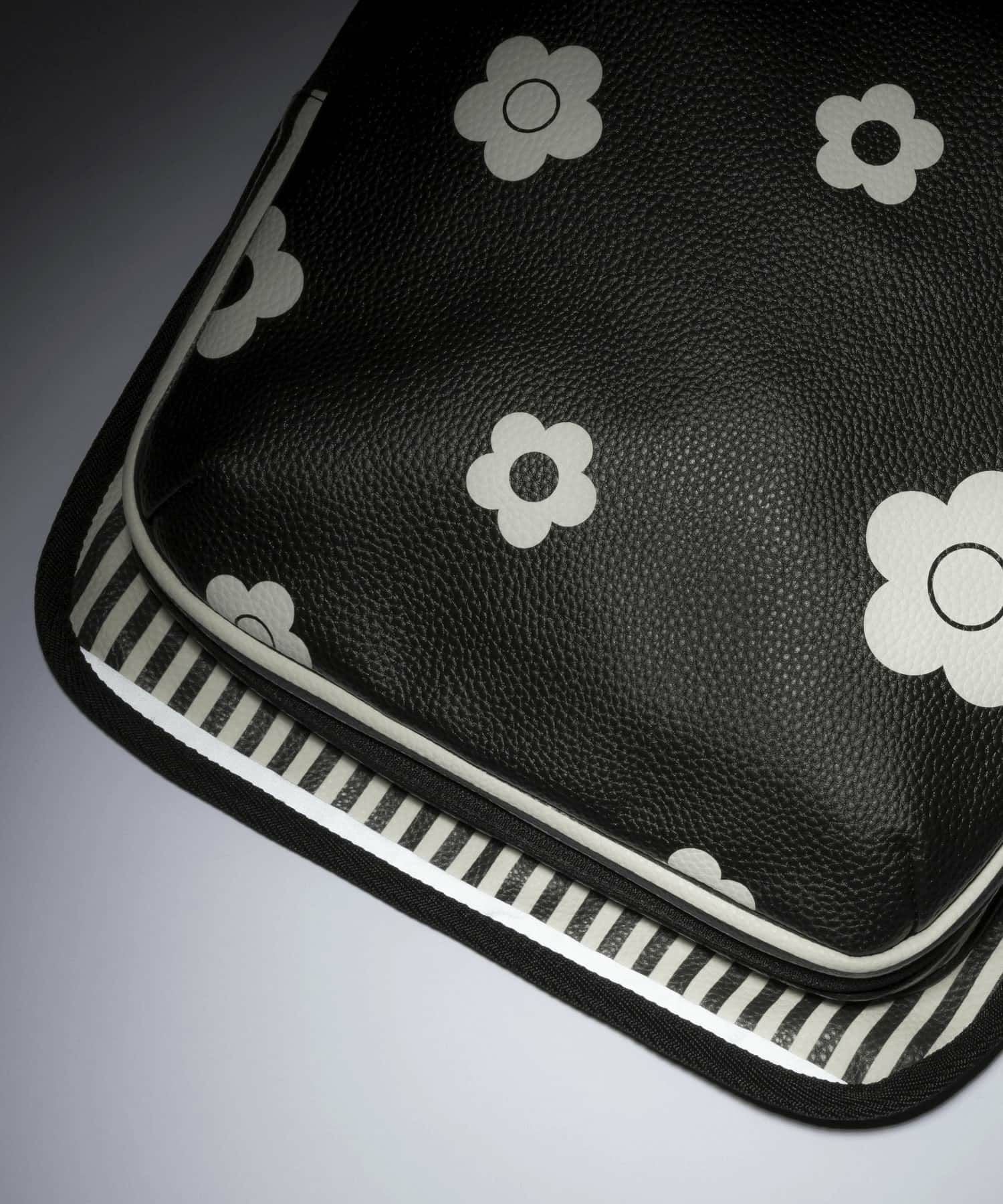 MARY QUANT(マリークワント)ポンチョ付き多機能ランドセルカバー