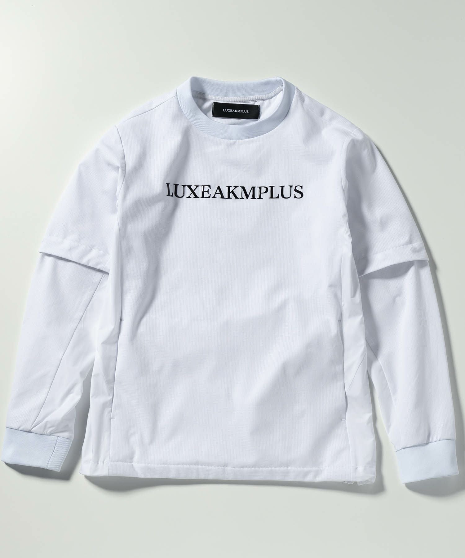 新品【LUXEAKMPLUS】リュクスエイケイエムプラスゴルフ 軽量　長袖シャツ LUXEAKMPLUS(リュクスエイケイエムプラス)ゴルフ 2wayスリーブベンチ