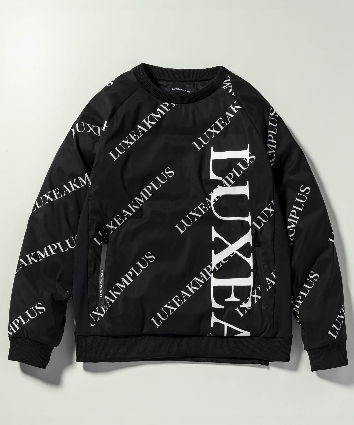 LUXEAKMPLUS(リュクスエイケイエムプラス)ゴルフ バイカラー総柄中綿