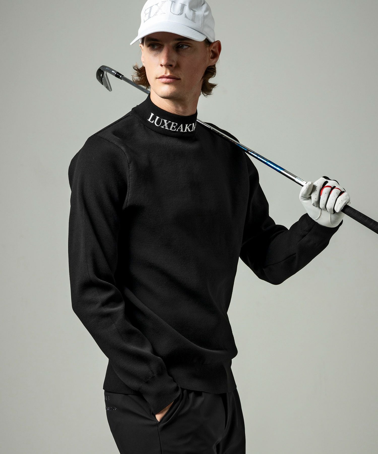 新品タグ付 マンシングウェア ニット ストレッチサーモα 軽量 ゴルフ L Munsingwear（マンシングウェア） 公式 アーカイブペンギンロゴ刺繍