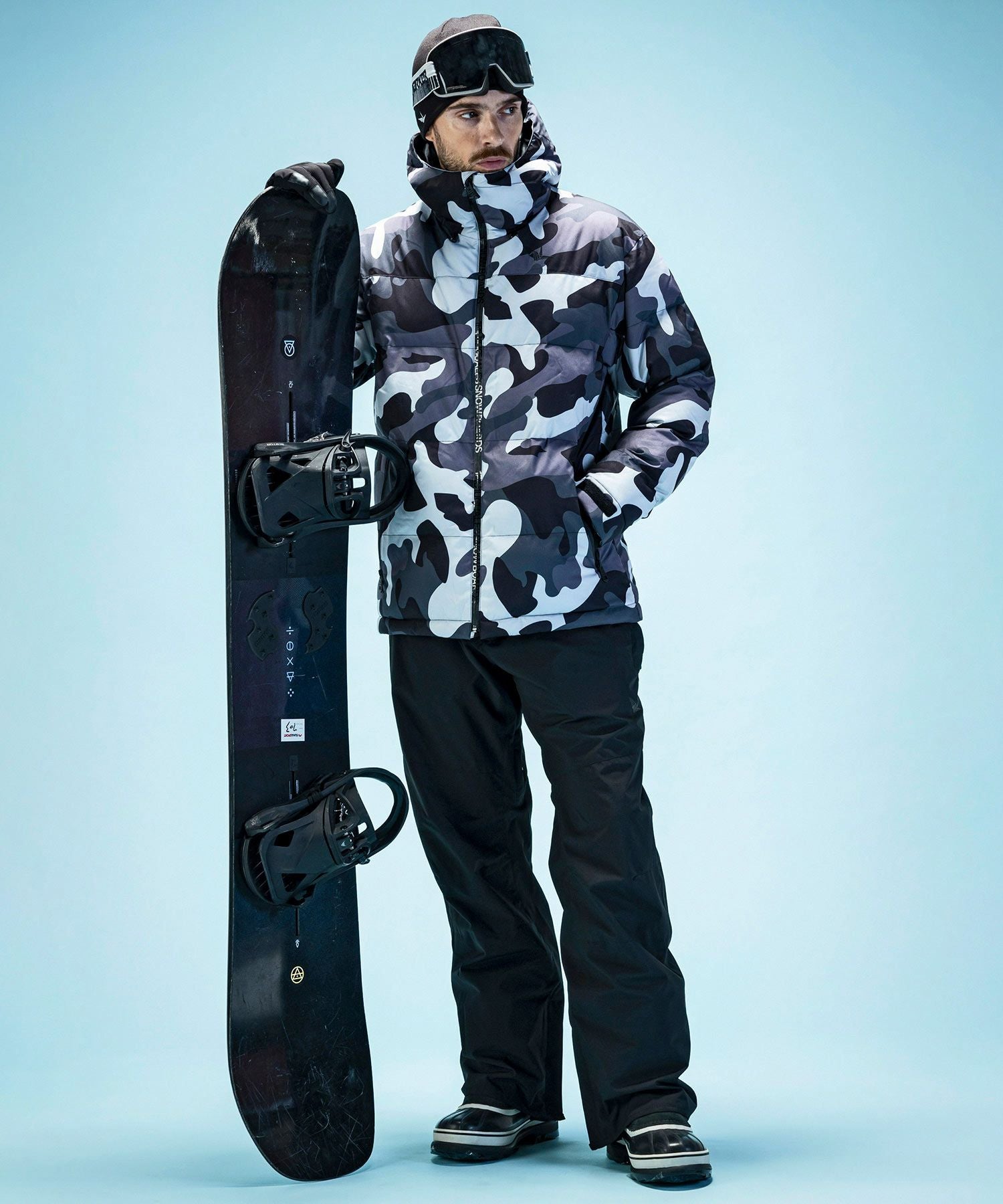 1PIU1UGUALE3 SNOWBOARDS(ウノ ピゥ ウノ ウグァーレ トレ