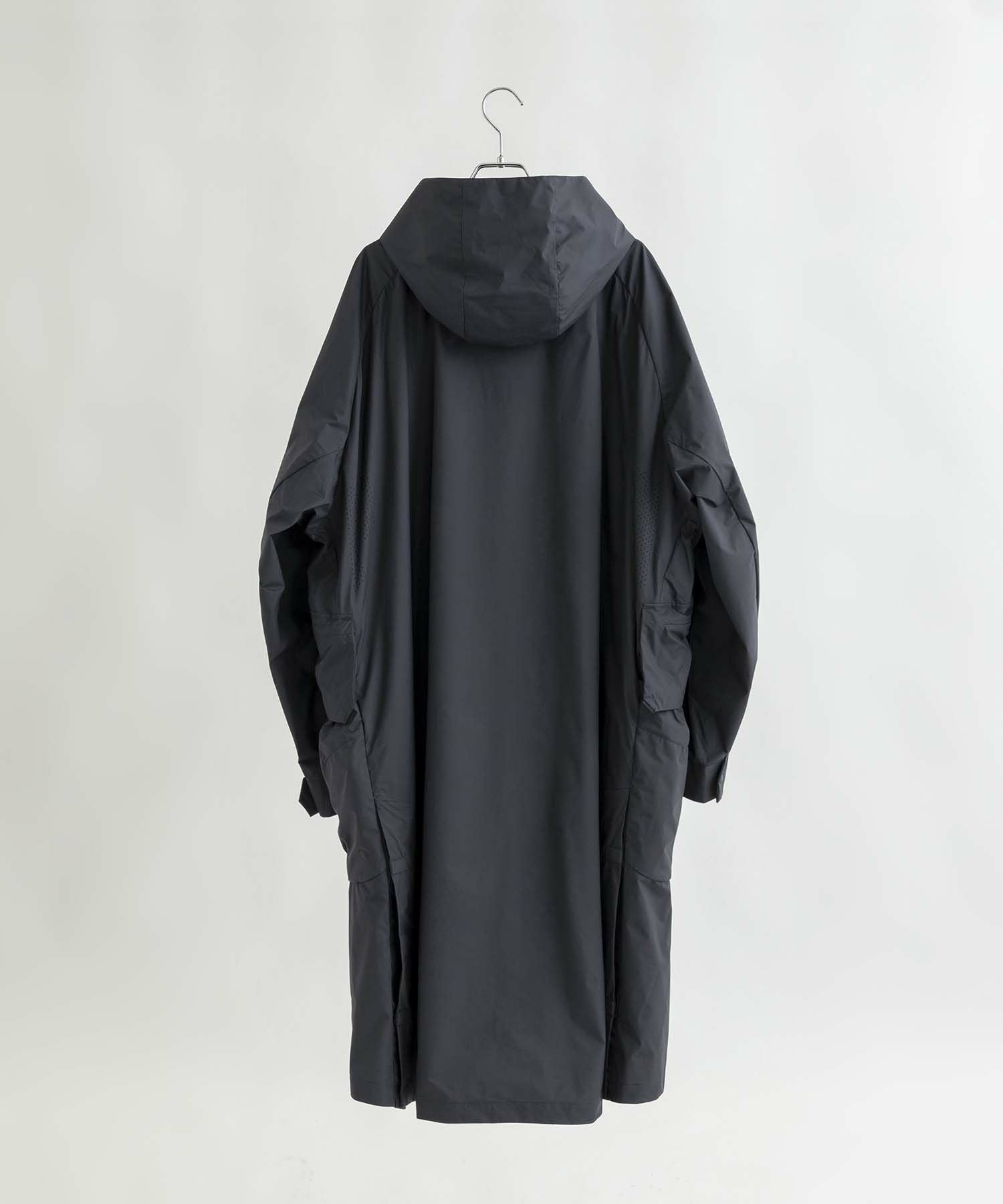 雪や雨に重宝AMNJX CONTRARIAN フード付きレインコート 新品タグ付 もう雨の日にイライラしない！とにかく濡れたくない人のための徹底防水