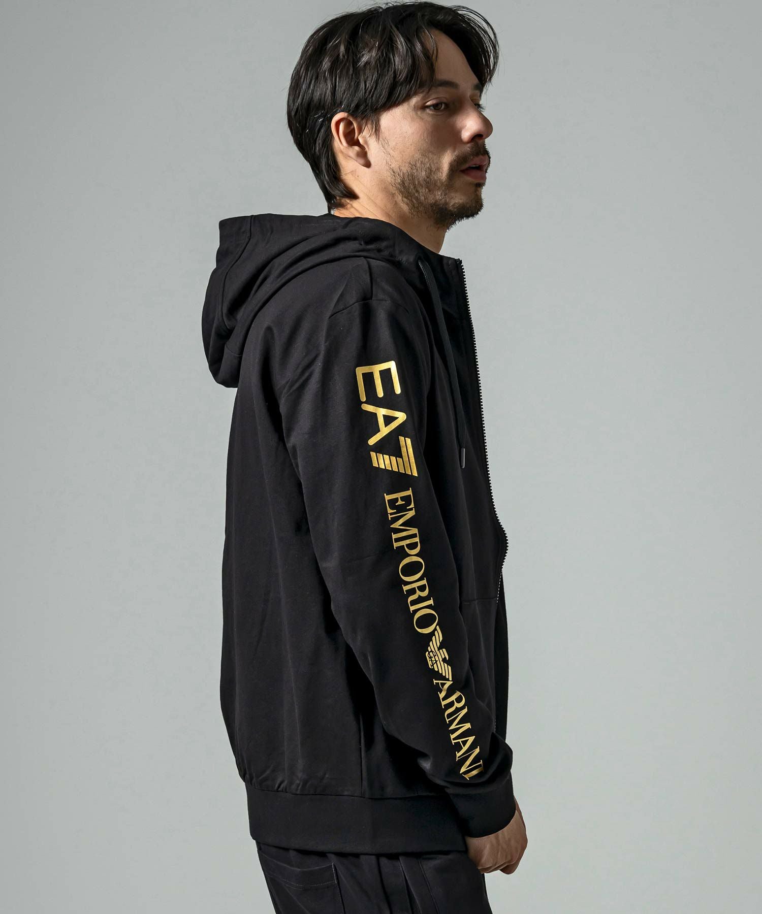 EMPORIO ARMANI EA7(イーエーセブン)TRAIN LOGO SERIES M HOODIE FZ