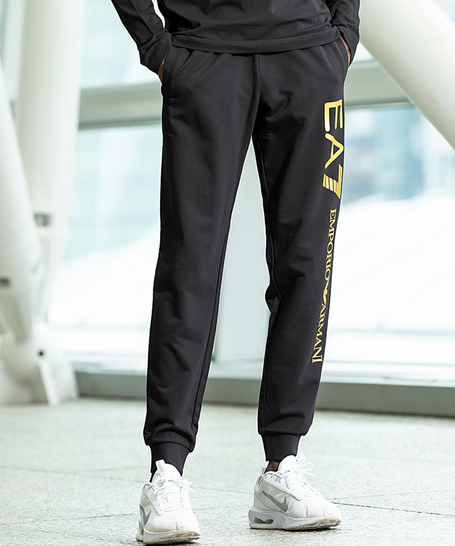 EMPORIO ARMANI EA7(イーエーセブン)TRAIN LOGO SERIES M PANTS CH