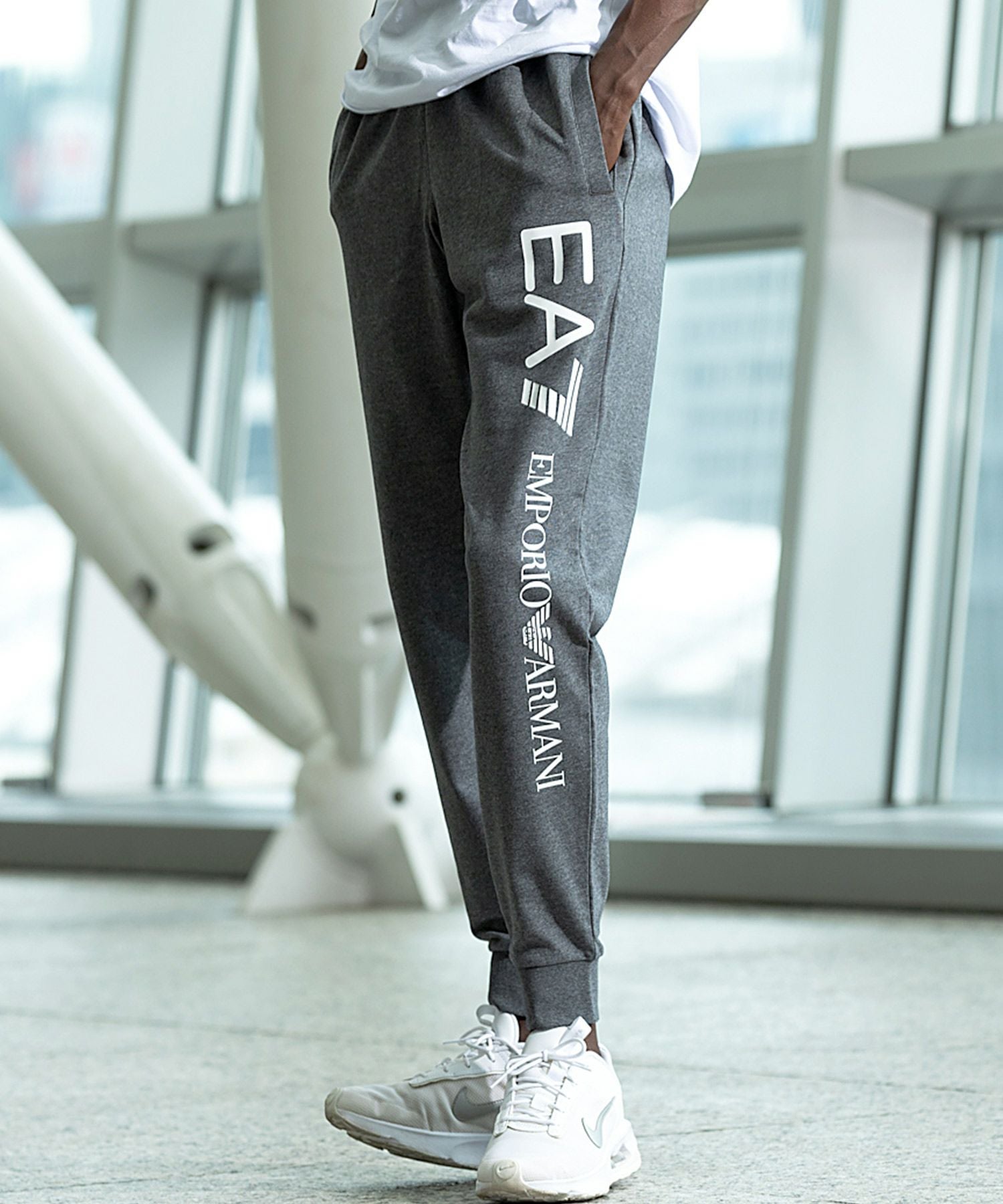 エンポリオアルマーニ EA7 ジョガーパンツ スウェット スポーツウエア M 楽天市場】エンポリオ アルマーニ EMPORIO ARMANI EA7 スウェット