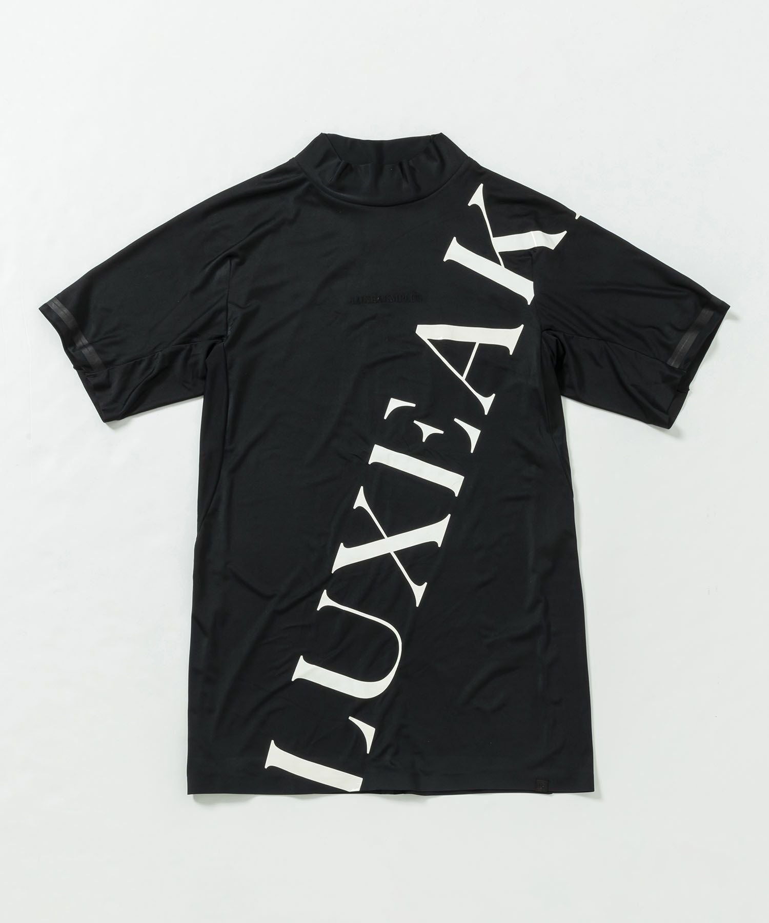 LUXEAKMPLUS ロゴプリント XL半袖シャツ LUXEAKMPLUS(リュクスエイケイエムプラス)ゴルフ ロゴデザイン半袖