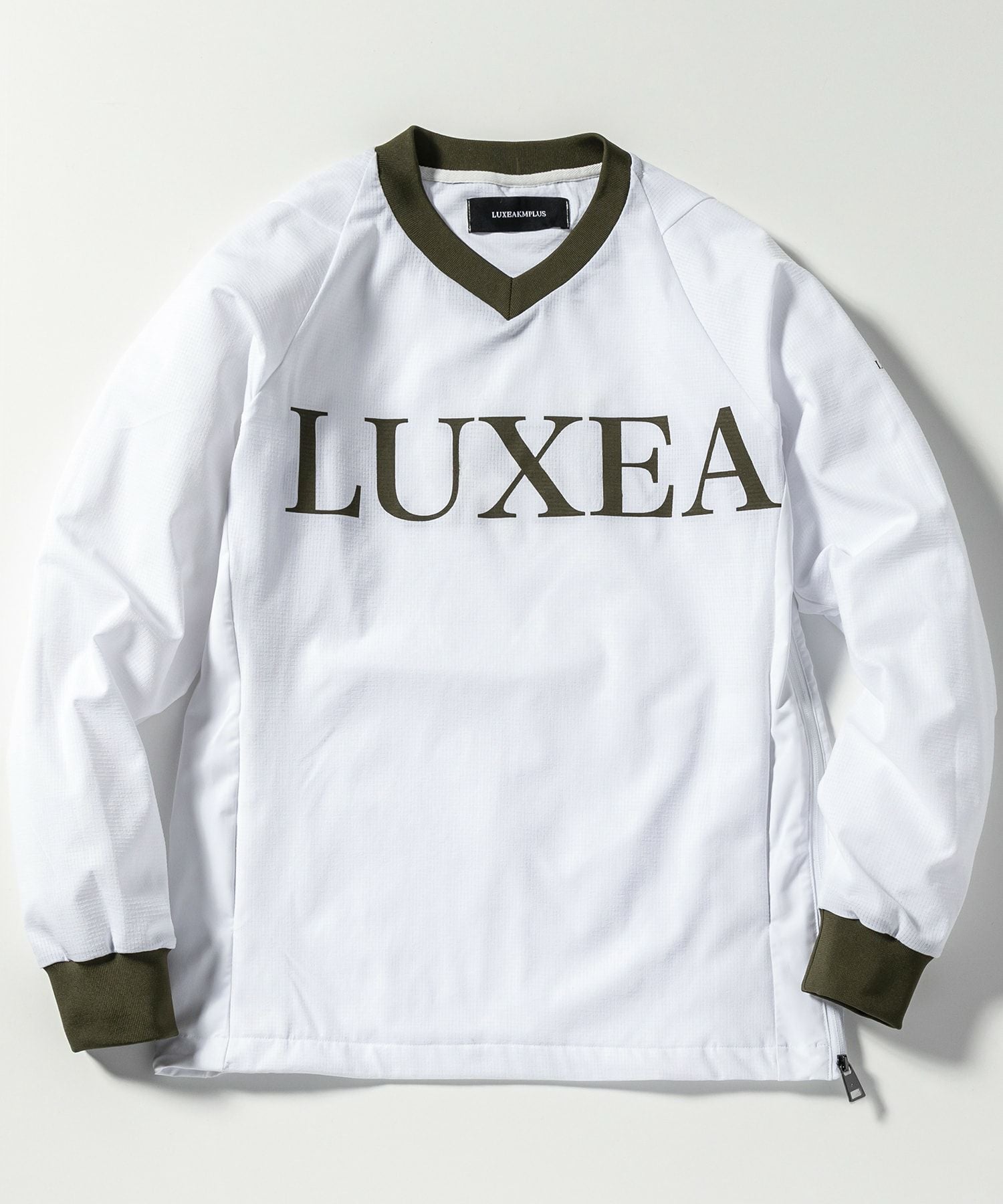 LUXEAKMPLUS(リュクスエイケイエムプラス)ゴルフ Vネックスニード