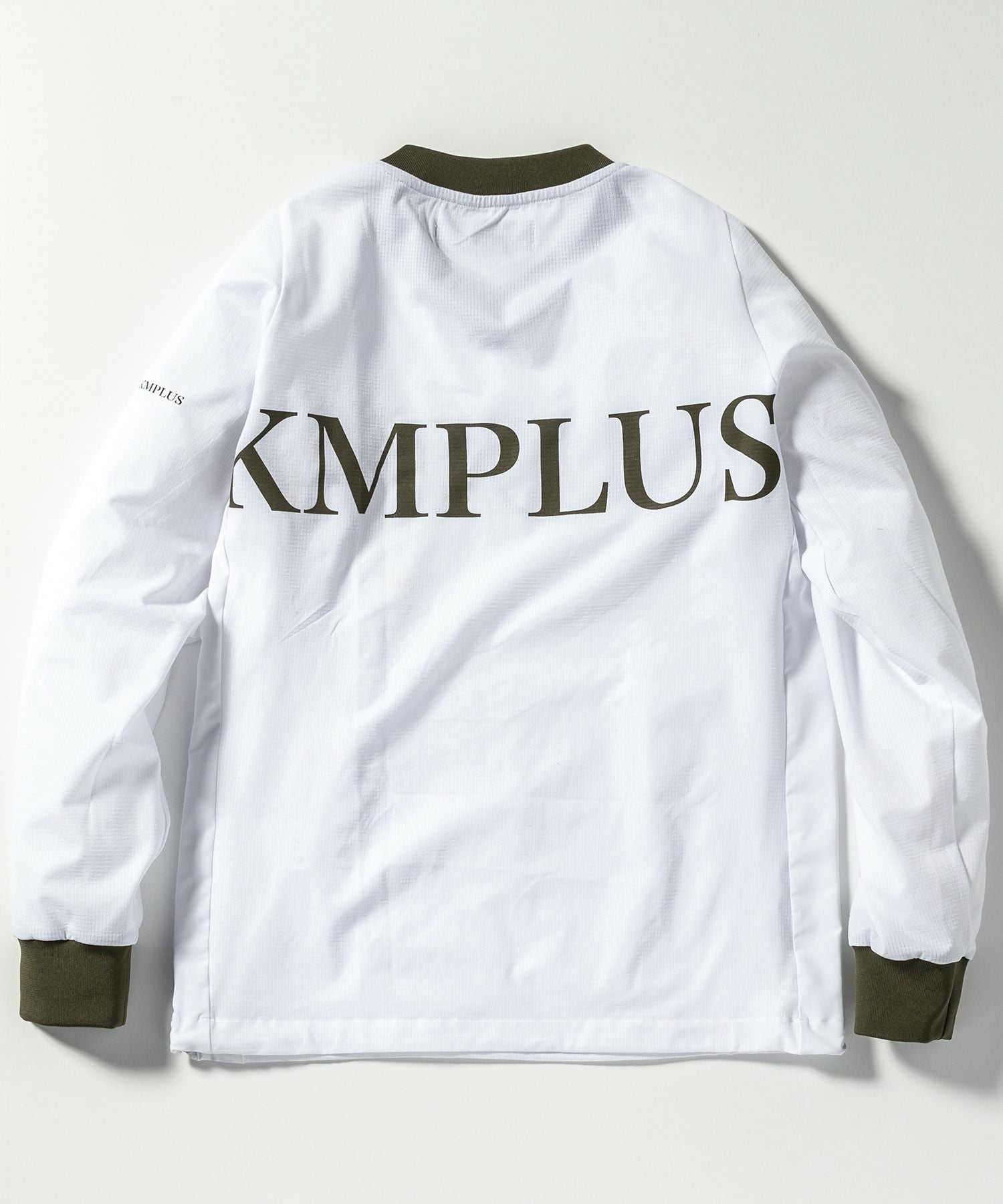 LUXEAKMPLUS(リュクスエイケイエムプラス)ゴルフ Vネックスニード