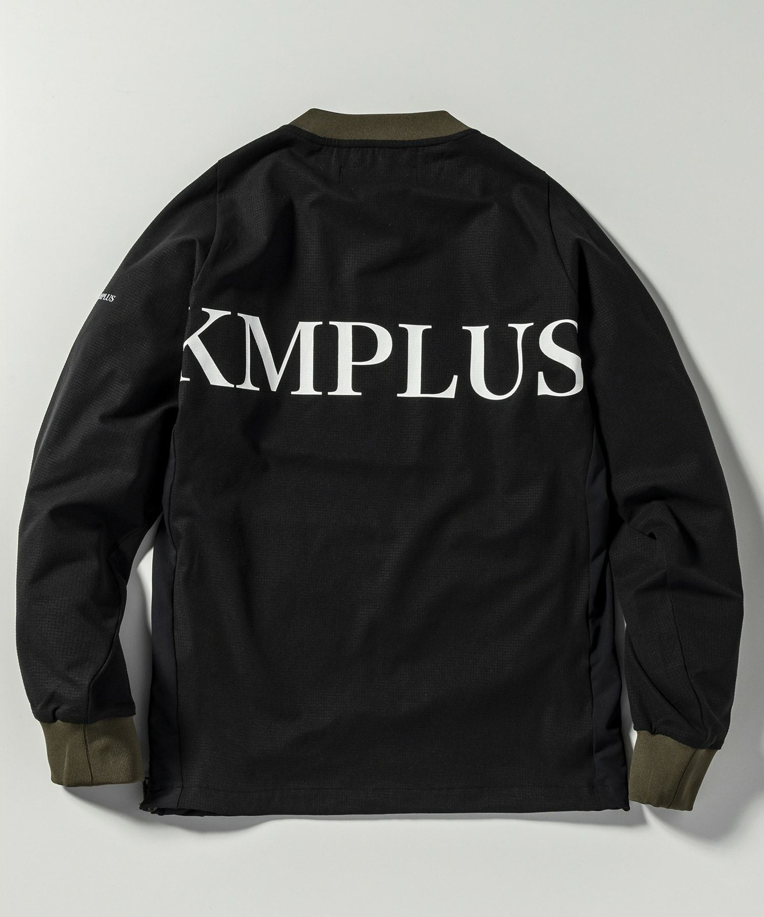 LUXEAKMPLUS(リュクスエイケイエムプラス)ゴルフ Vネックスニード
