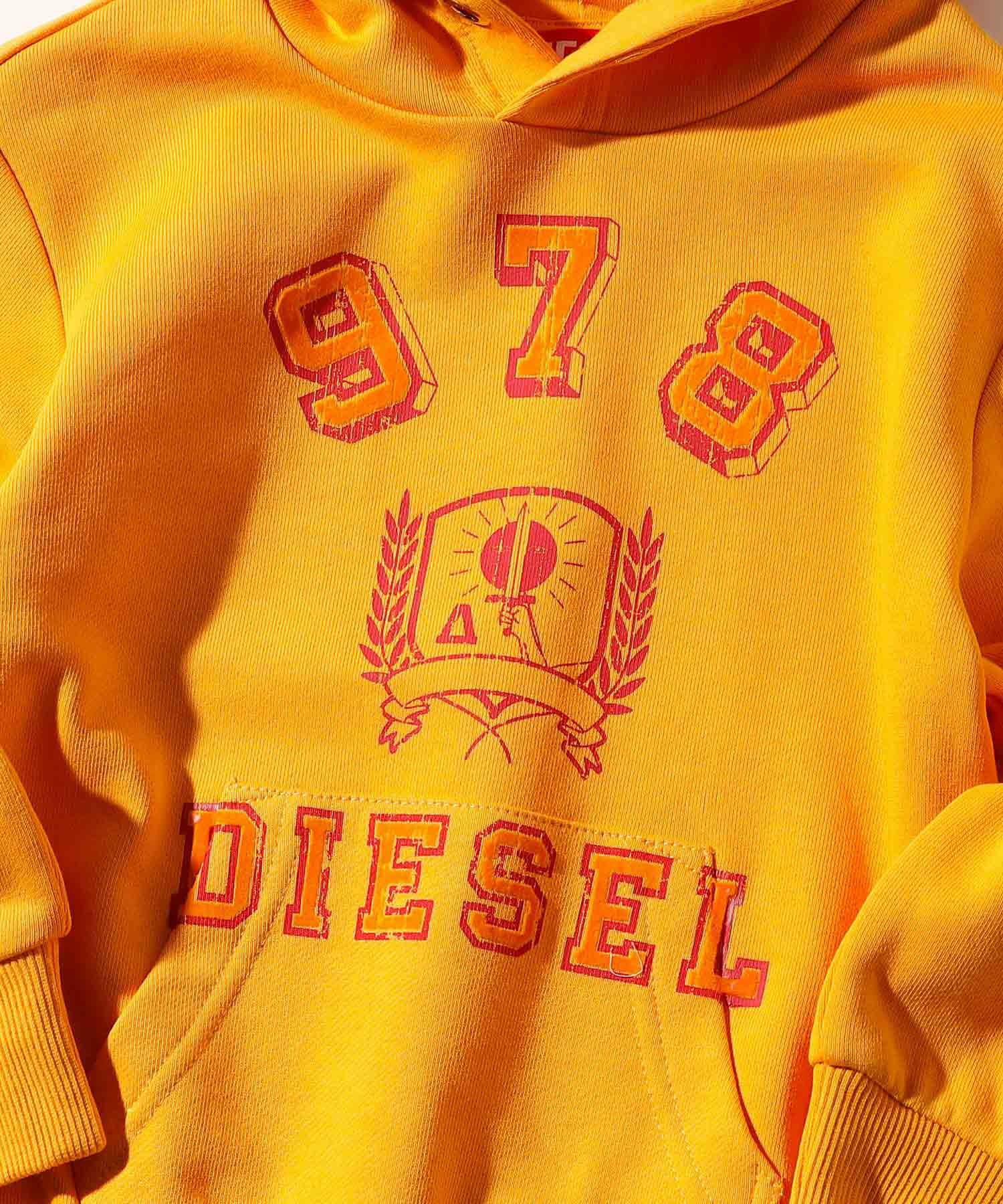 DIESEL(ディーゼル)Kids & Junior ブランドロゴ長袖フーディーパーカー