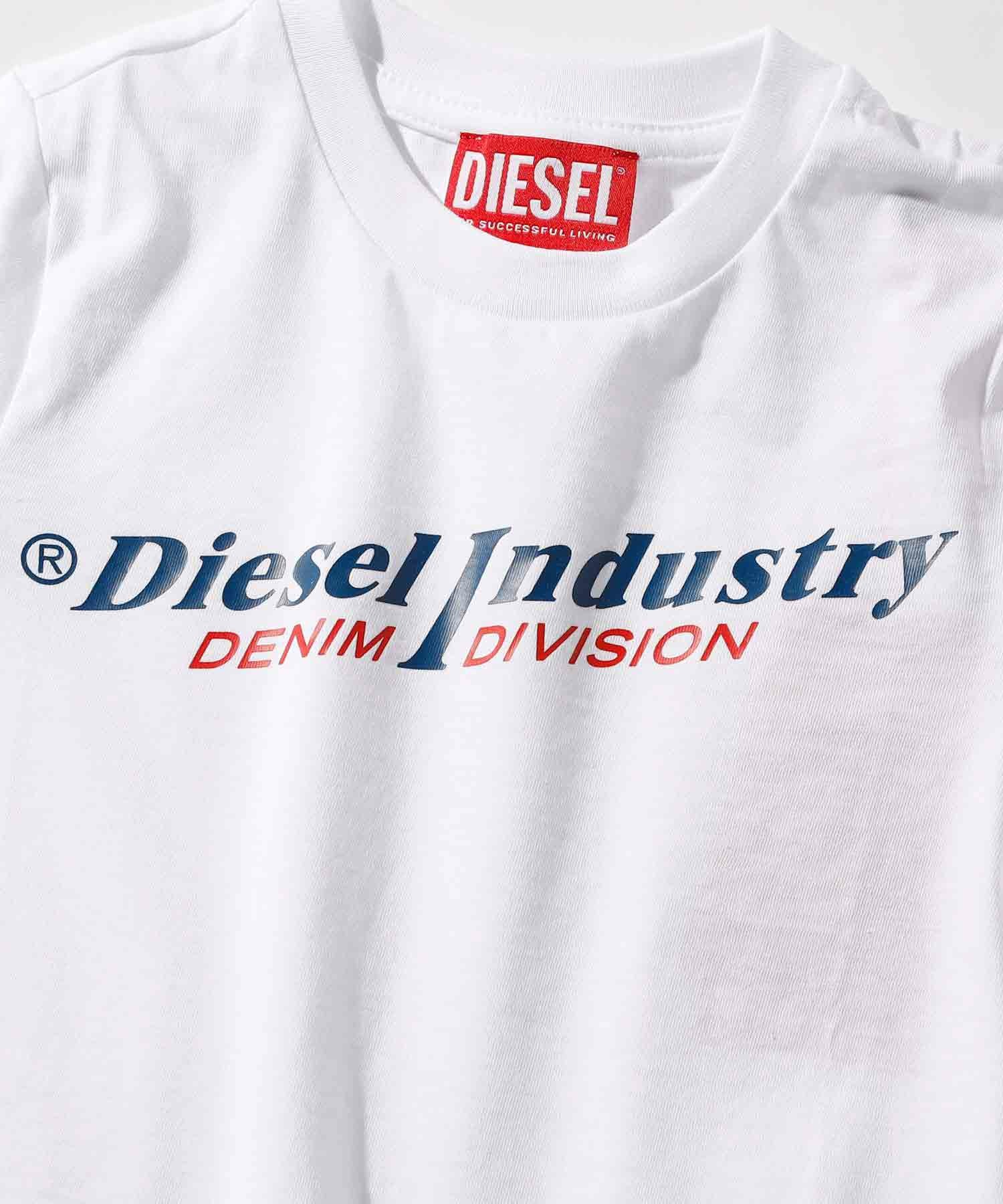 新品★DIESEL Tシャツ &デニムパンツ120★ DIESEL(ディーゼル)Kids & Junior ブランドロゴ半袖Tシャツカットソー
