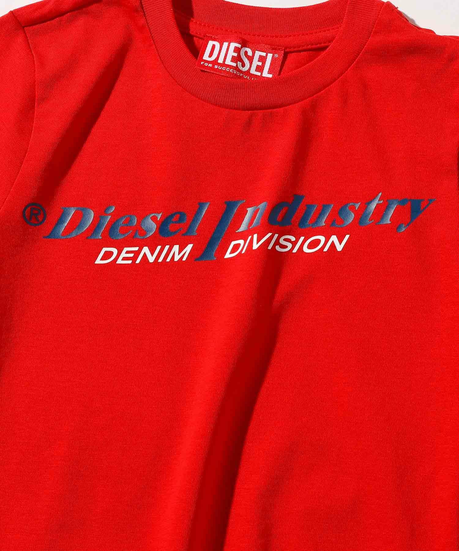DIESEL kids 赤Tシャツ　ショートパンツ　88cm DIESEL(ディーゼル)Kids & Junior ワンポイントブランドロゴ半袖T