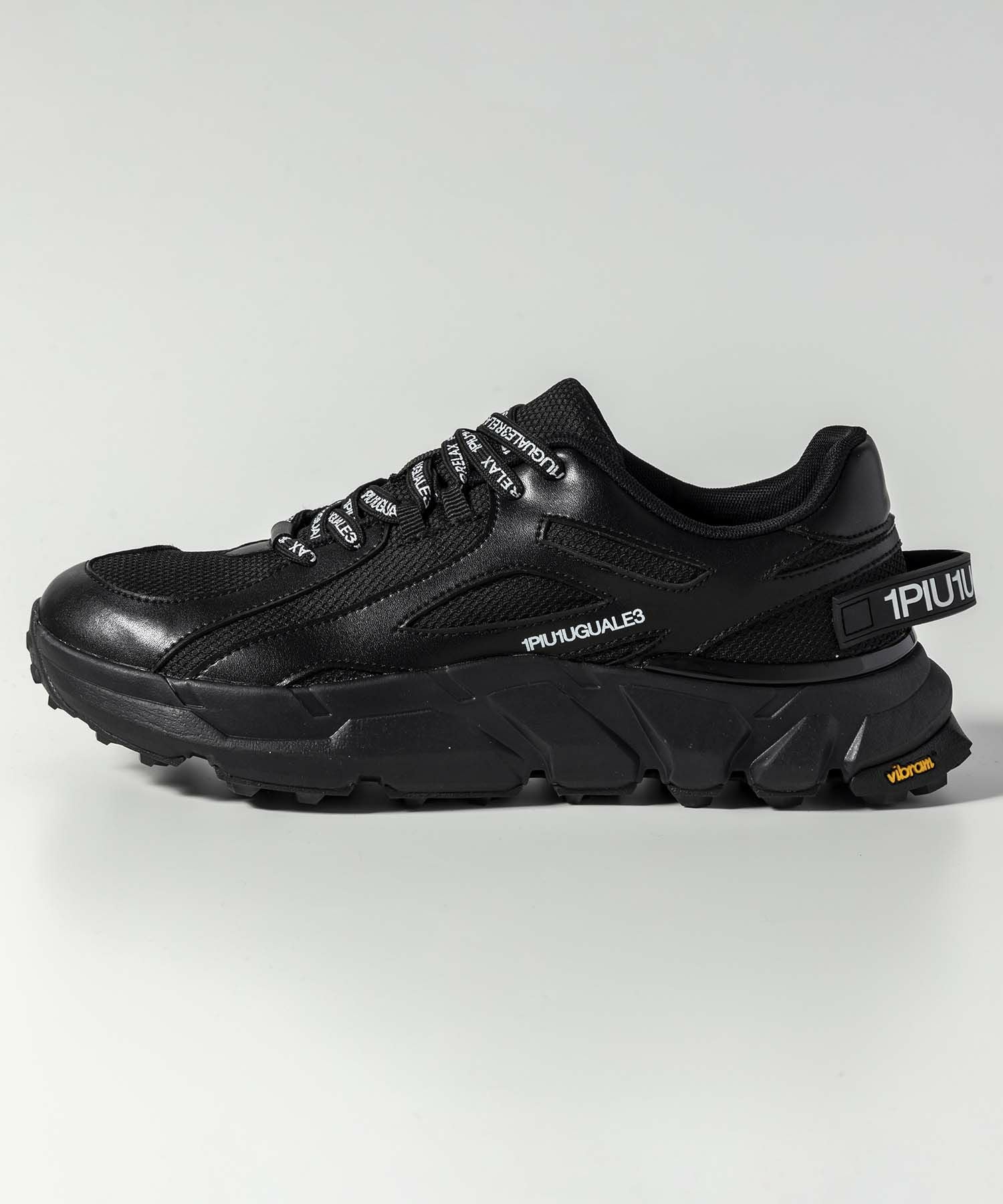 【未使用】1PIU1UGUALE3 /ウノピゥ SNEED JACK 1PIU1UGUALE3 RELAX(ウノピゥウノウグァーレトレ リラックス)Vibram