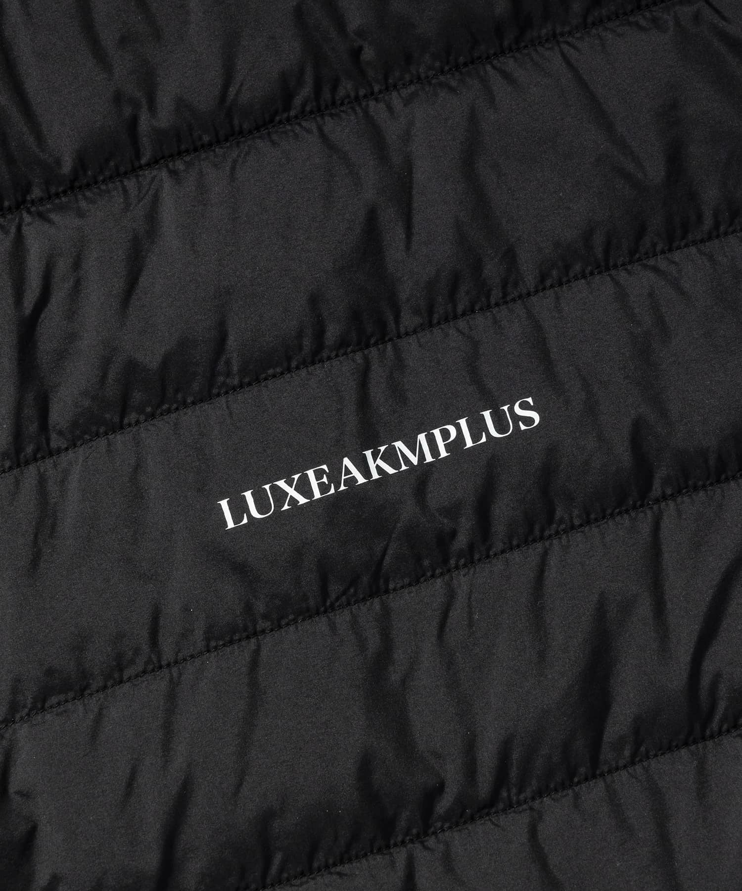 LUXEAKMPLUS(リュクスエイケイエムプラス)ゴルフ フロントロゴ軽量
