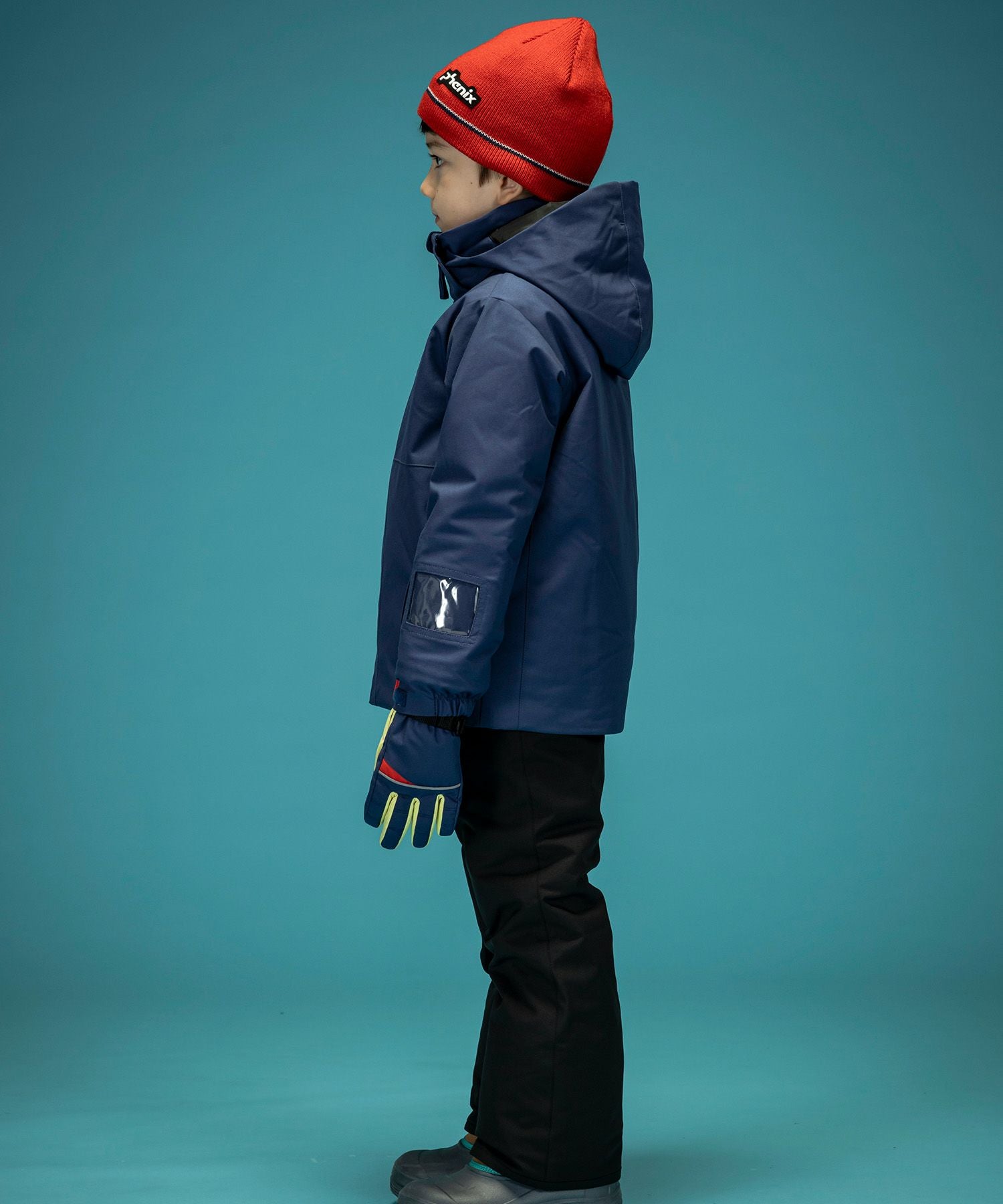【美品】phenix スノーボードウェア　140 ジュニア　スノーウェア　雪遊び フェニックス（PHENIX） スキーウェア キッズ 子供 上下セット スノー