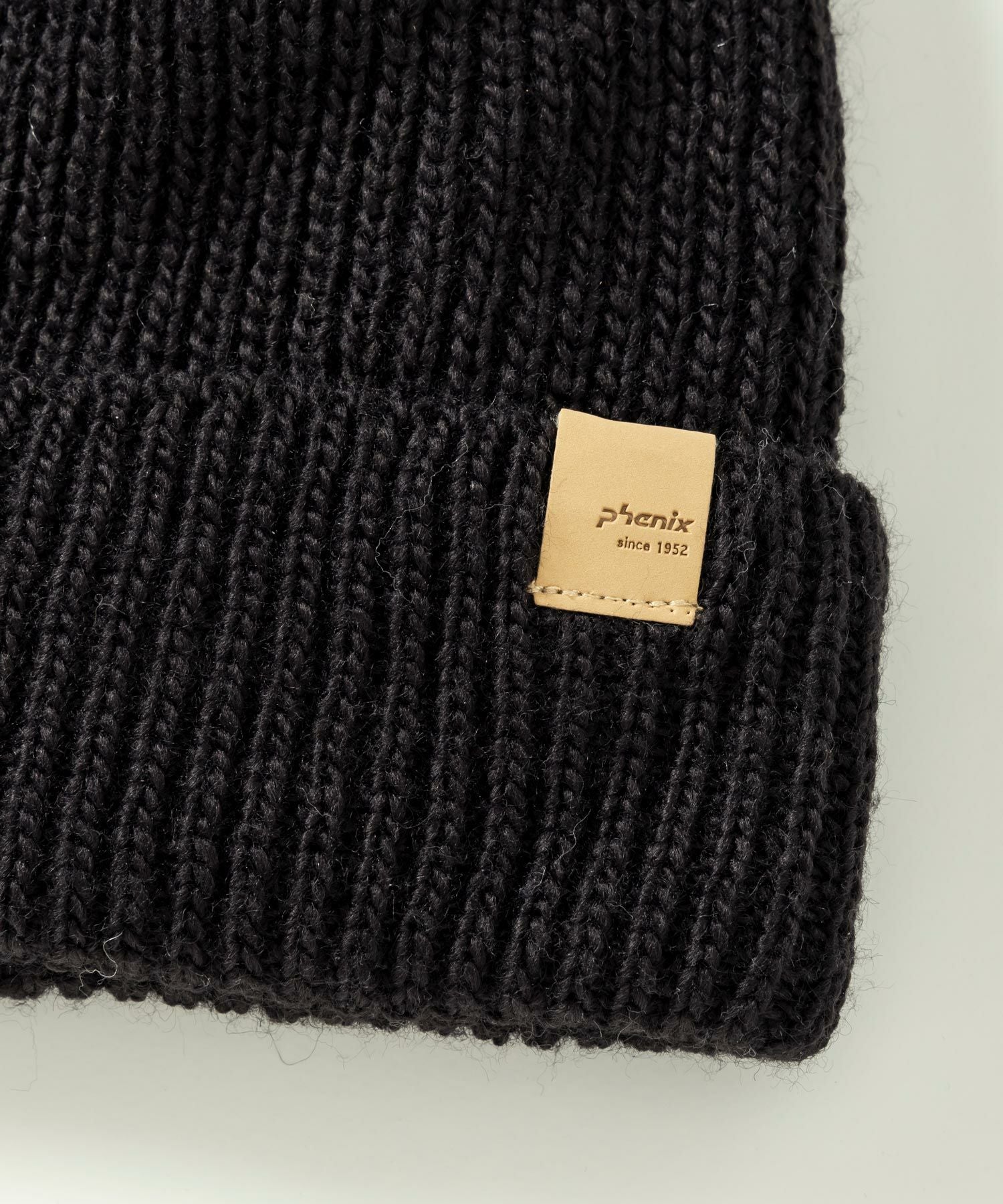 phenix(フェニックス)Mix Pompon Knit Watch ミックスポンポンニット