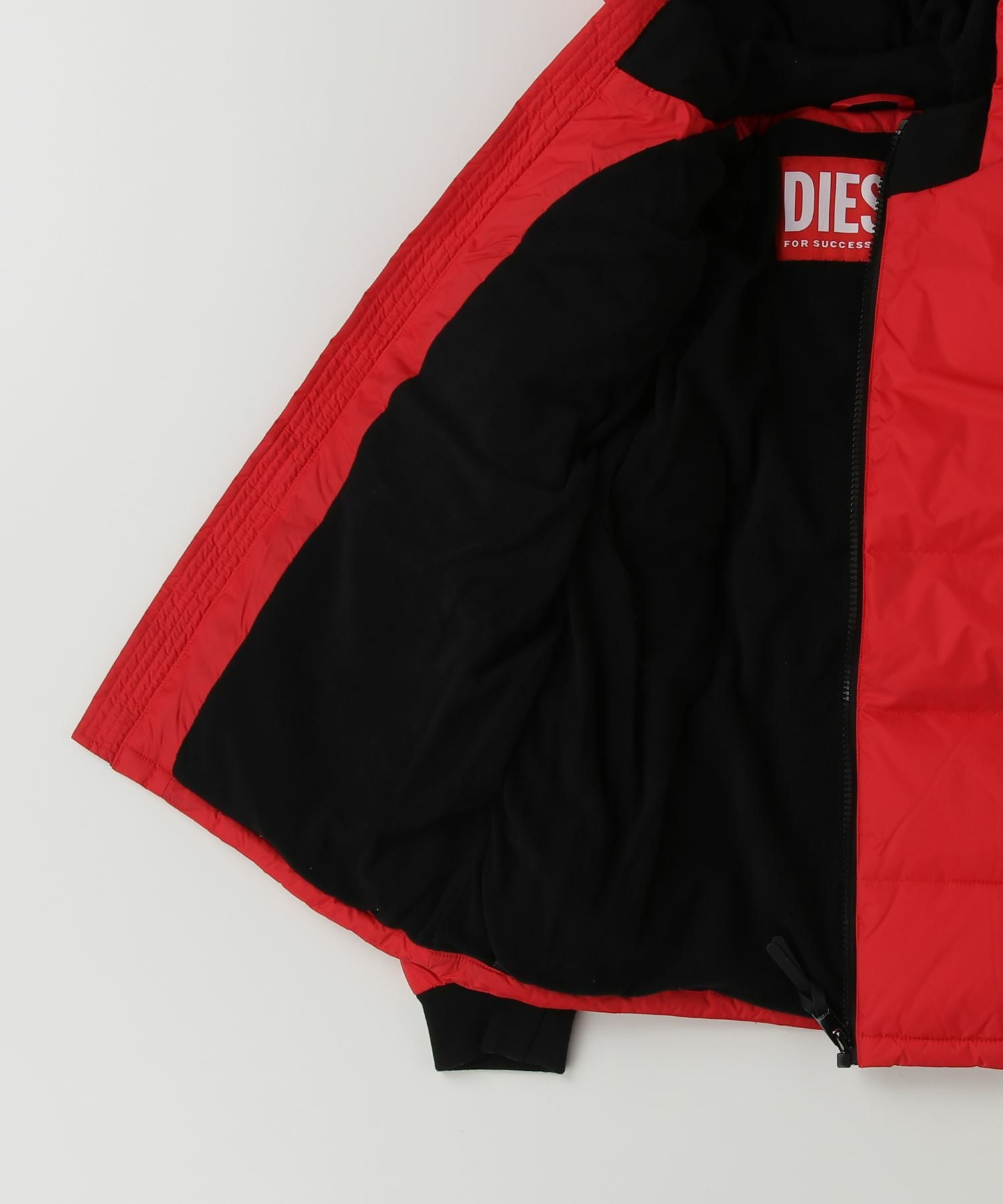 DIESEL(ディーゼル)Kids & Junior バックプリントブランドロゴダウン