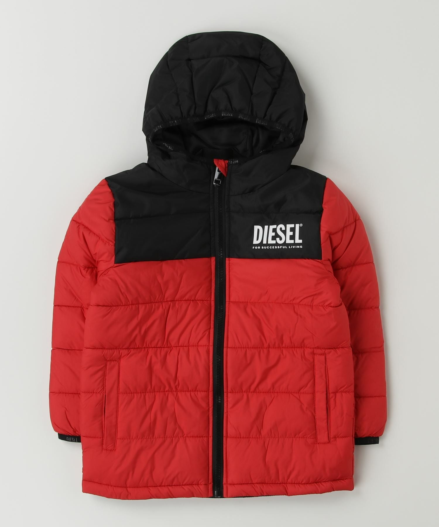 ［値下げ‼️］diesel ダウンジャケット DIESEL（ディーゼル） 最後の1点です！ 抗菌防臭新素材 リアル羽毛