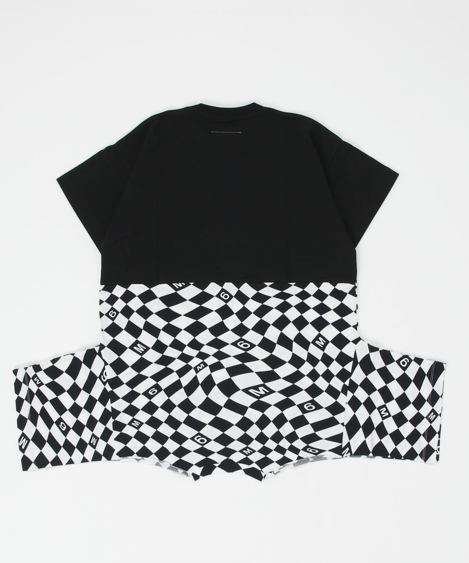 MM6 Maison Margiela(エムエムシックス)Kids & Junior ブランドロゴ