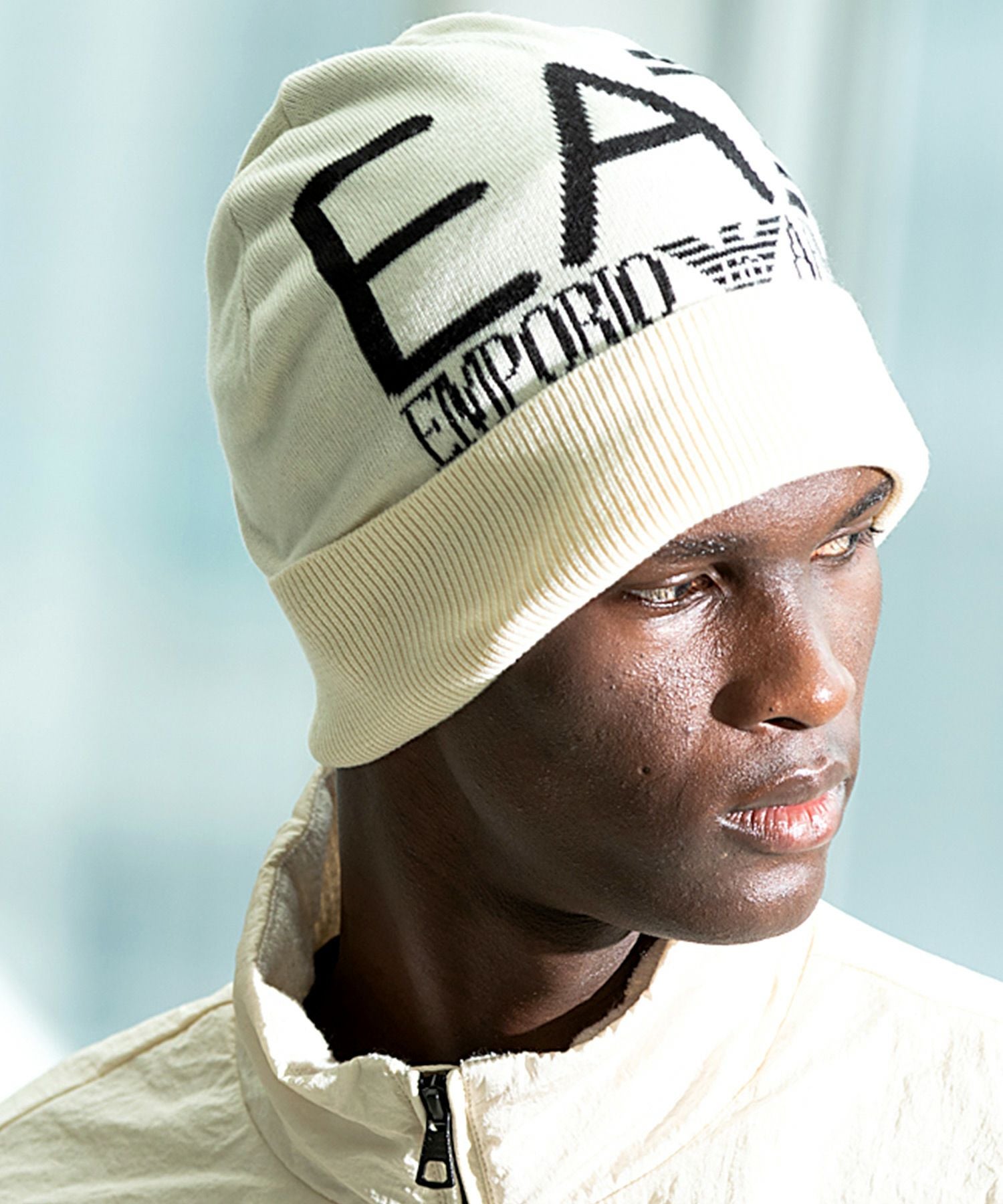 EMPORIO ARMANI EA7(イーエーセブン)ロゴビーニー/ニット帽/ニット