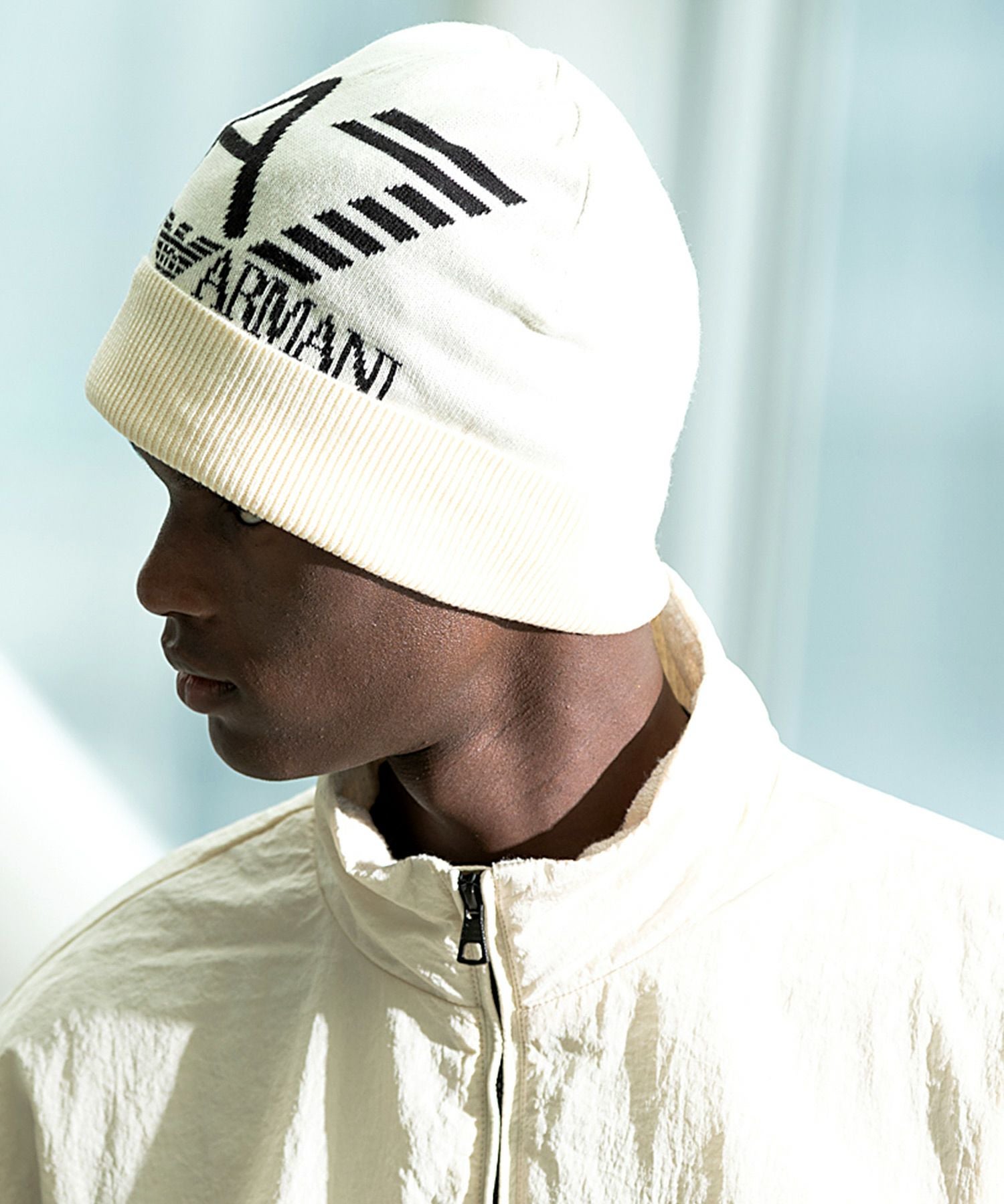 Emporio Armani ホワイト ニット帽 L EMPORIO ARMANI EA7(イーエーセブン)ロゴビーニー/ニット帽/ニット