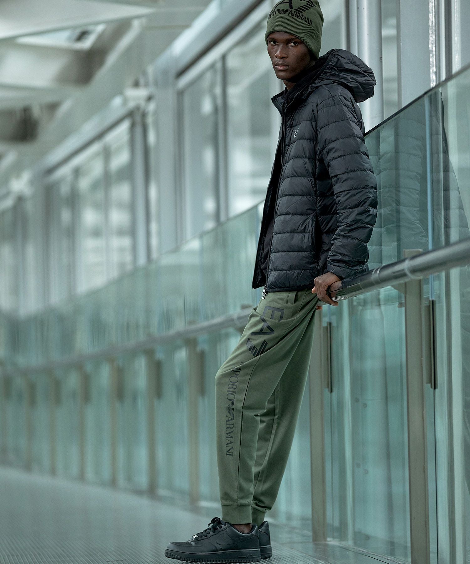EMPORIO ARMANI EA7(イーエーセブン)ダウンジャケット/パッカブル