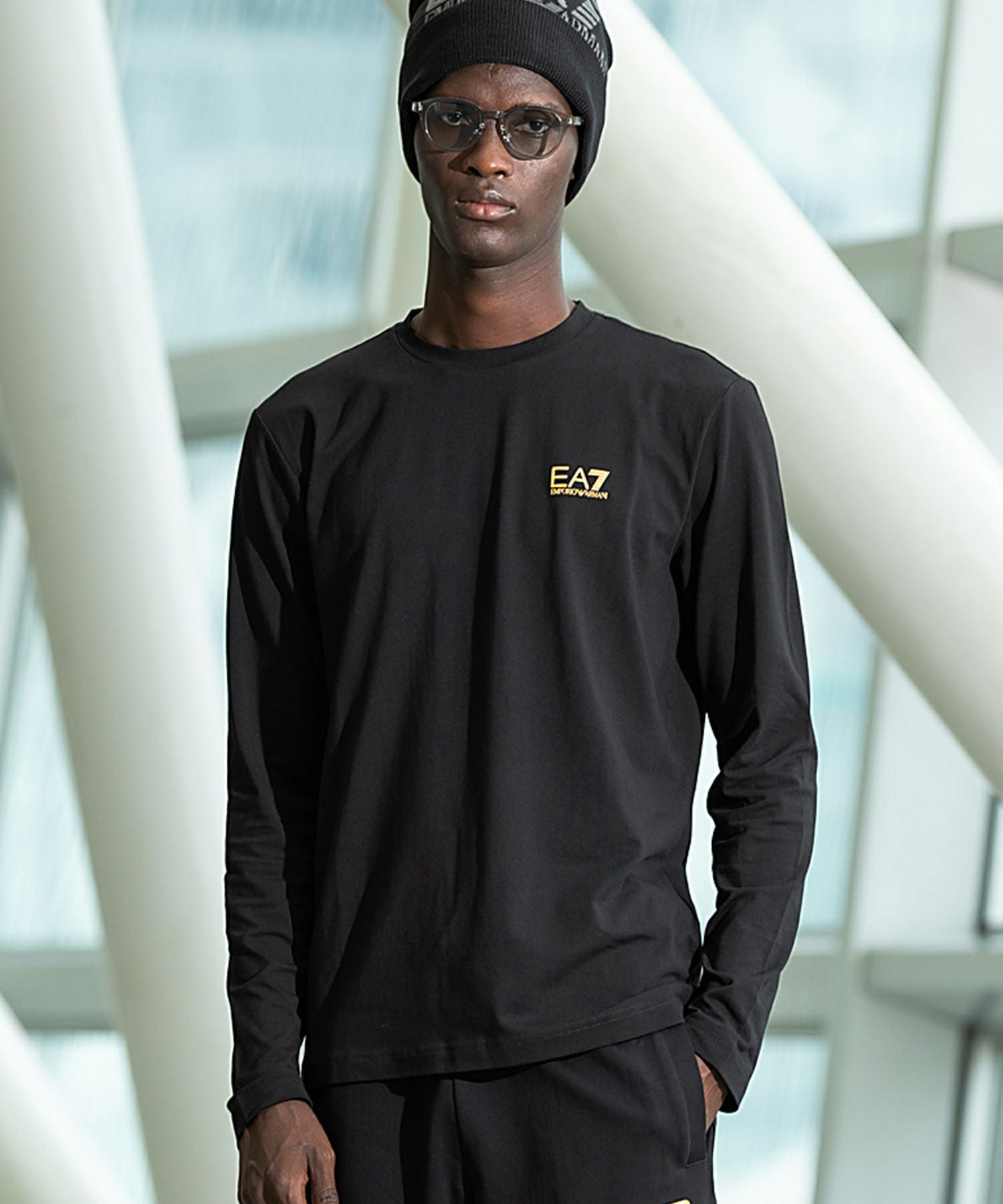 【新品未使用】EMPORIO ARMANI EA7 長袖 ロンT ネイビー L EMPORIO ARMANI EA7(イーエーセブン)ロングTシャツ/長袖/ロゴ/クルー