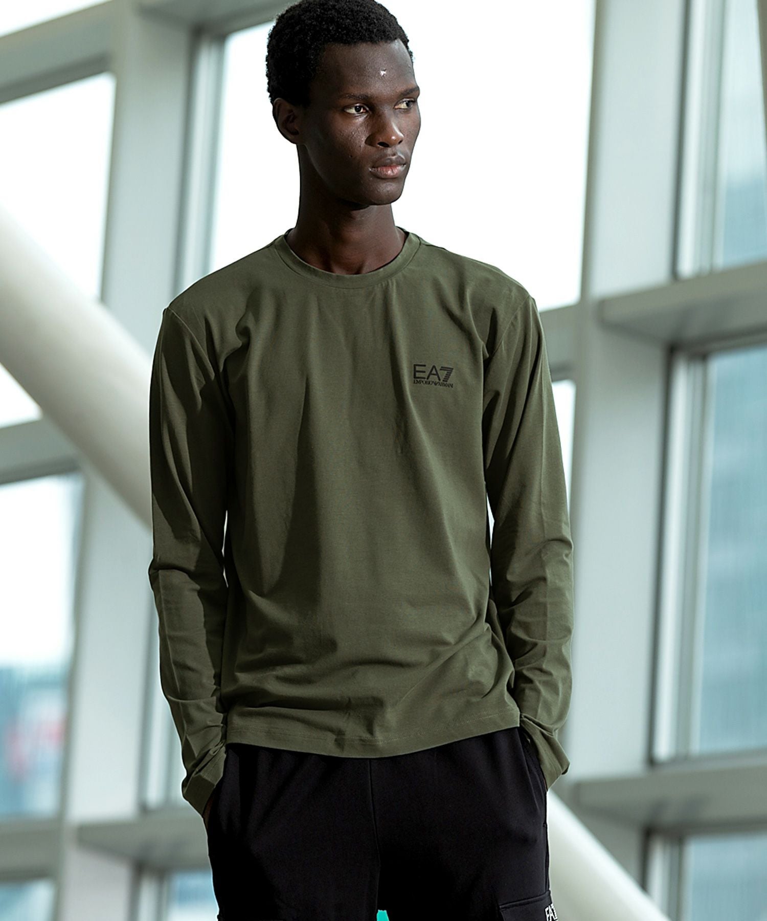 EMPORIO ARMANI EA7(イーエーセブン)ロングTシャツ/長袖/ロゴ/クルー