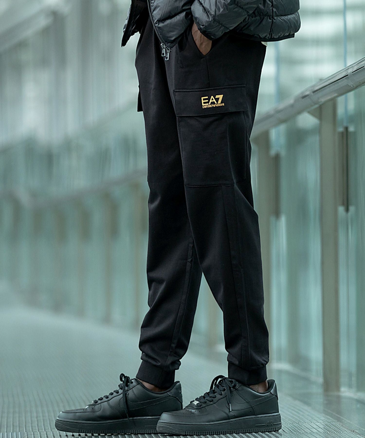 00s EMPORIO ARMANI カーゴパンツ カーキ y2k EMPORIO ARMANI EA7(イーエーセブン)スウェットパンツ/カーゴパンツ