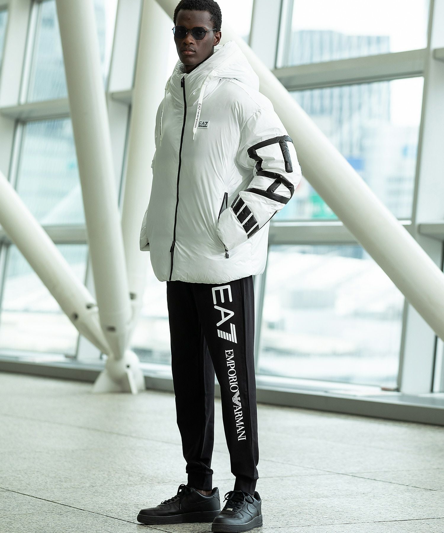 EMPORIO ARMANI EA7(イーエーセブン)パデッドジャケット/中綿/ボンバー