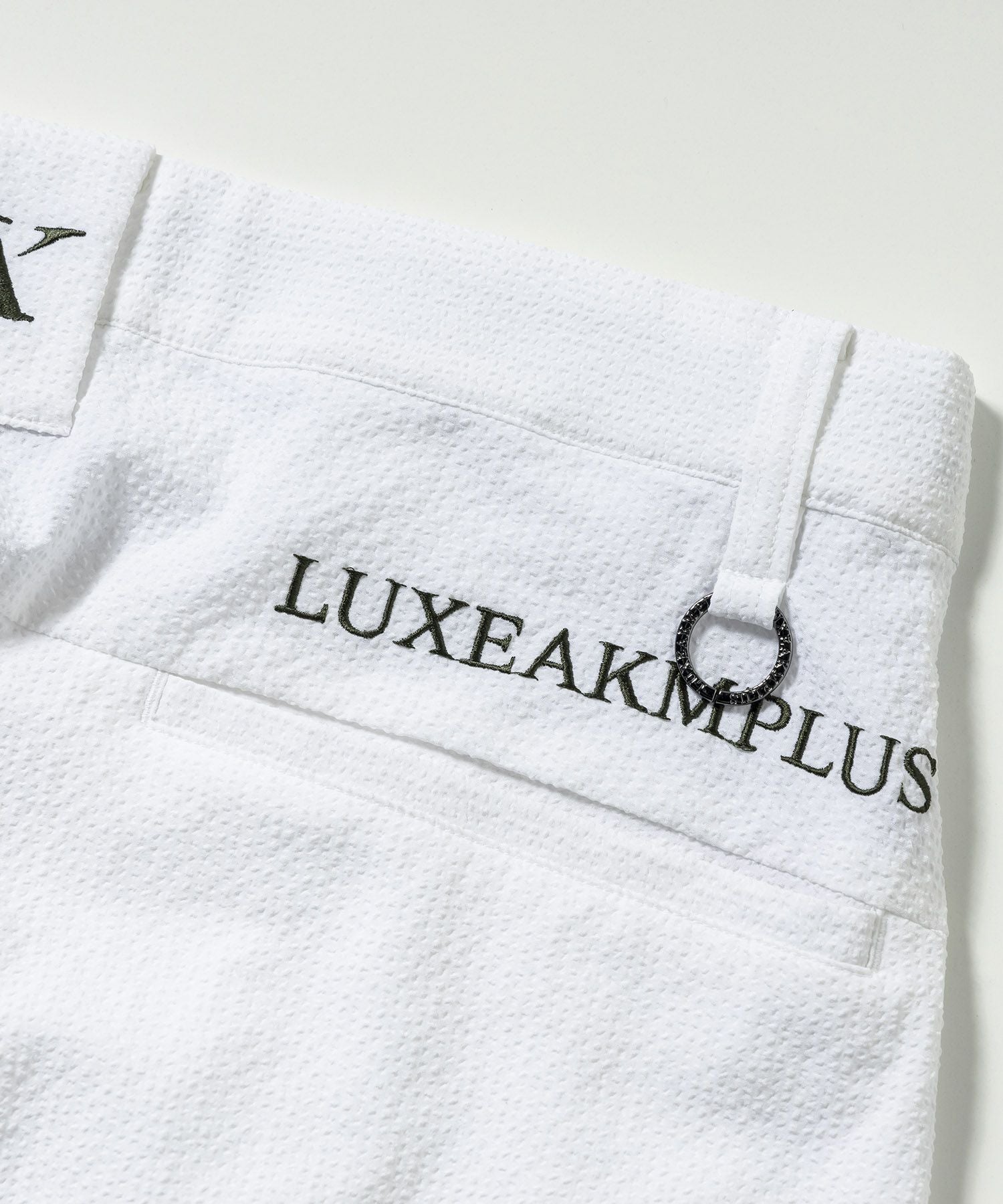 LUXEAKMPLUS(リュクスエイケイエムプラス)シアサッカーロングパンツ