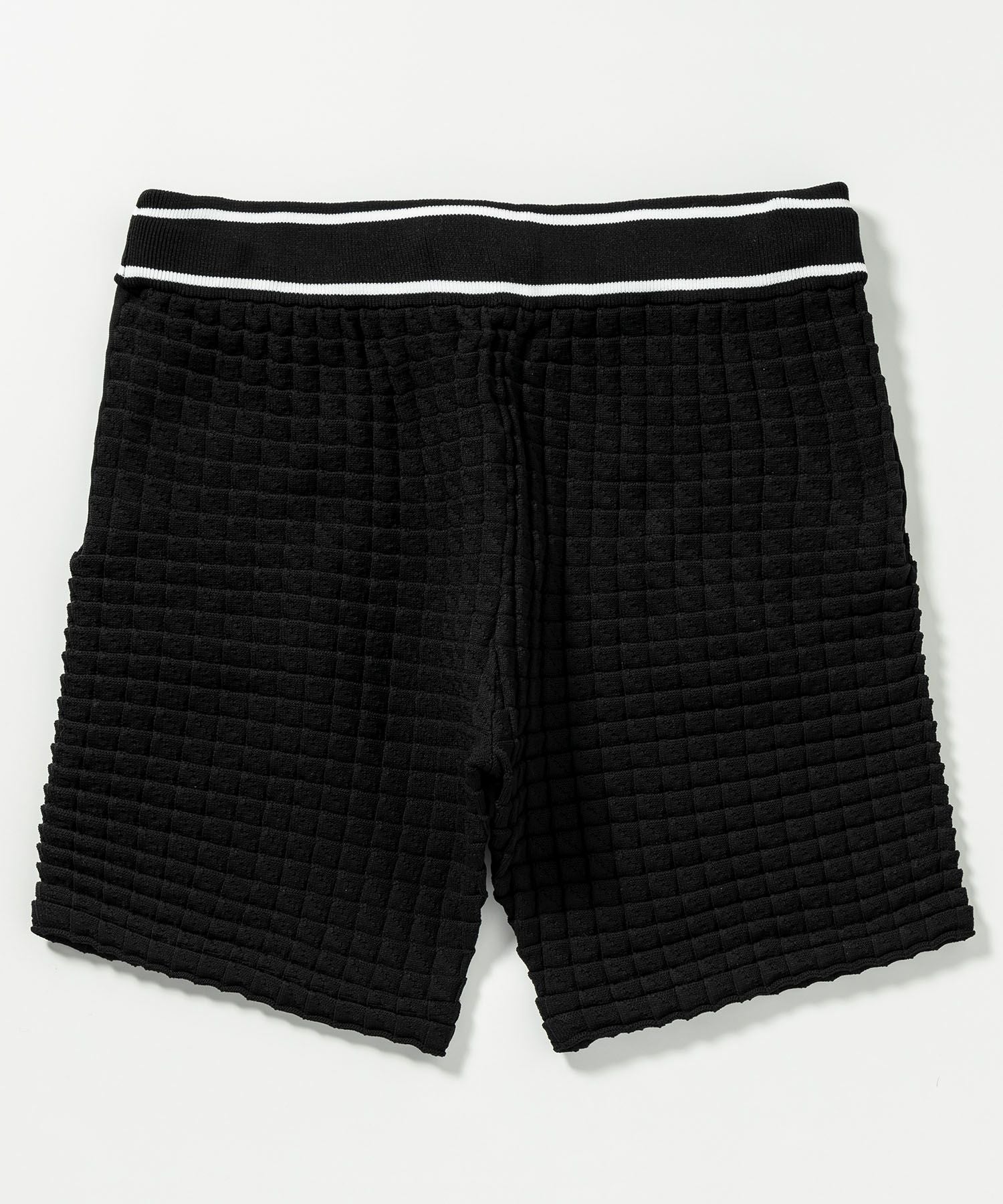 1piu1uguale3 編み込みニットショーツ　ショートパンツ美品定価5万 1PIU1UGUALE3 RELAX(ウノピゥウノウグァーレトレ リラックス)スクエア