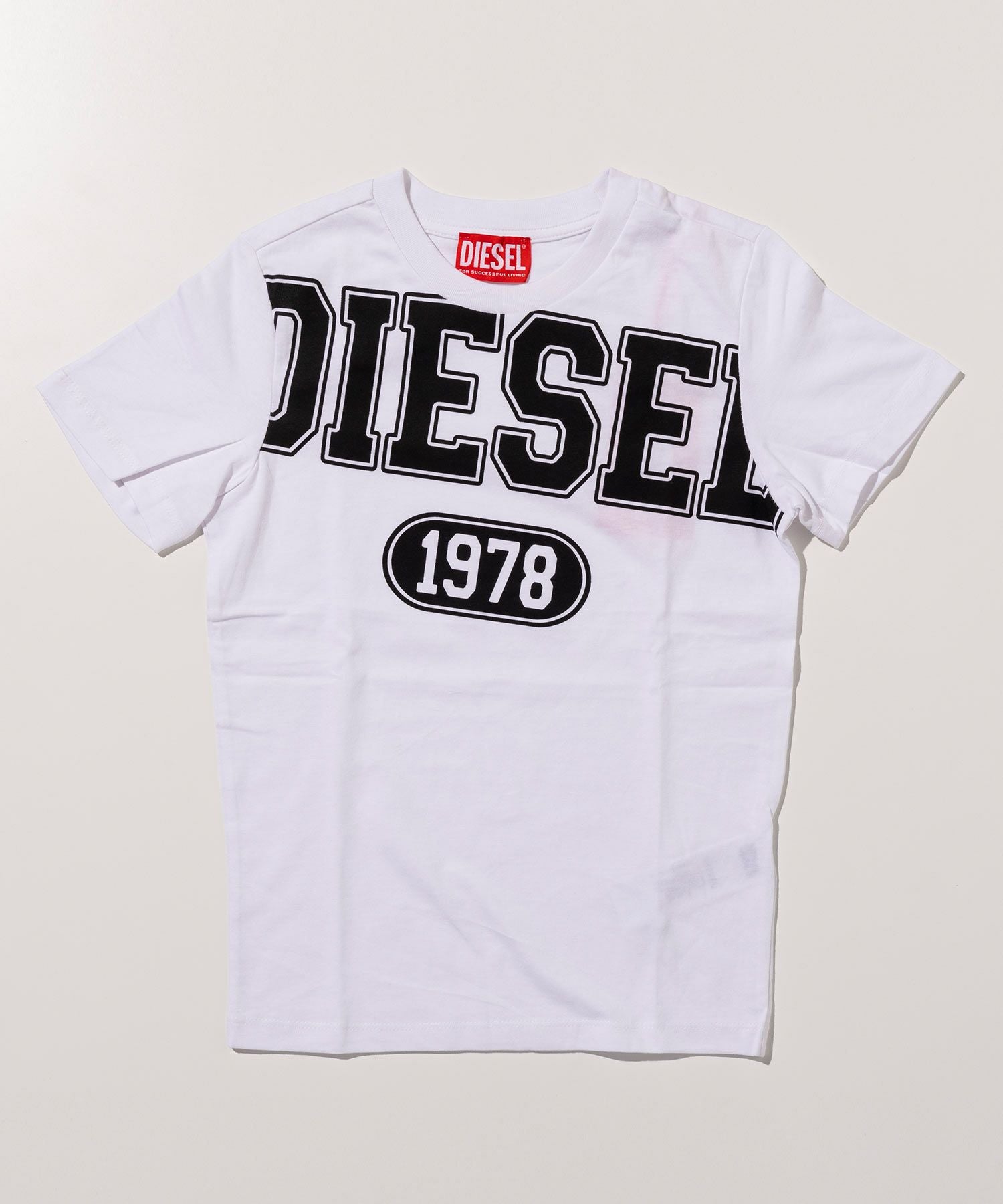 DIESEL(ディーゼル)Kids & Junior ブランドロゴ半袖Tシャツカットソー