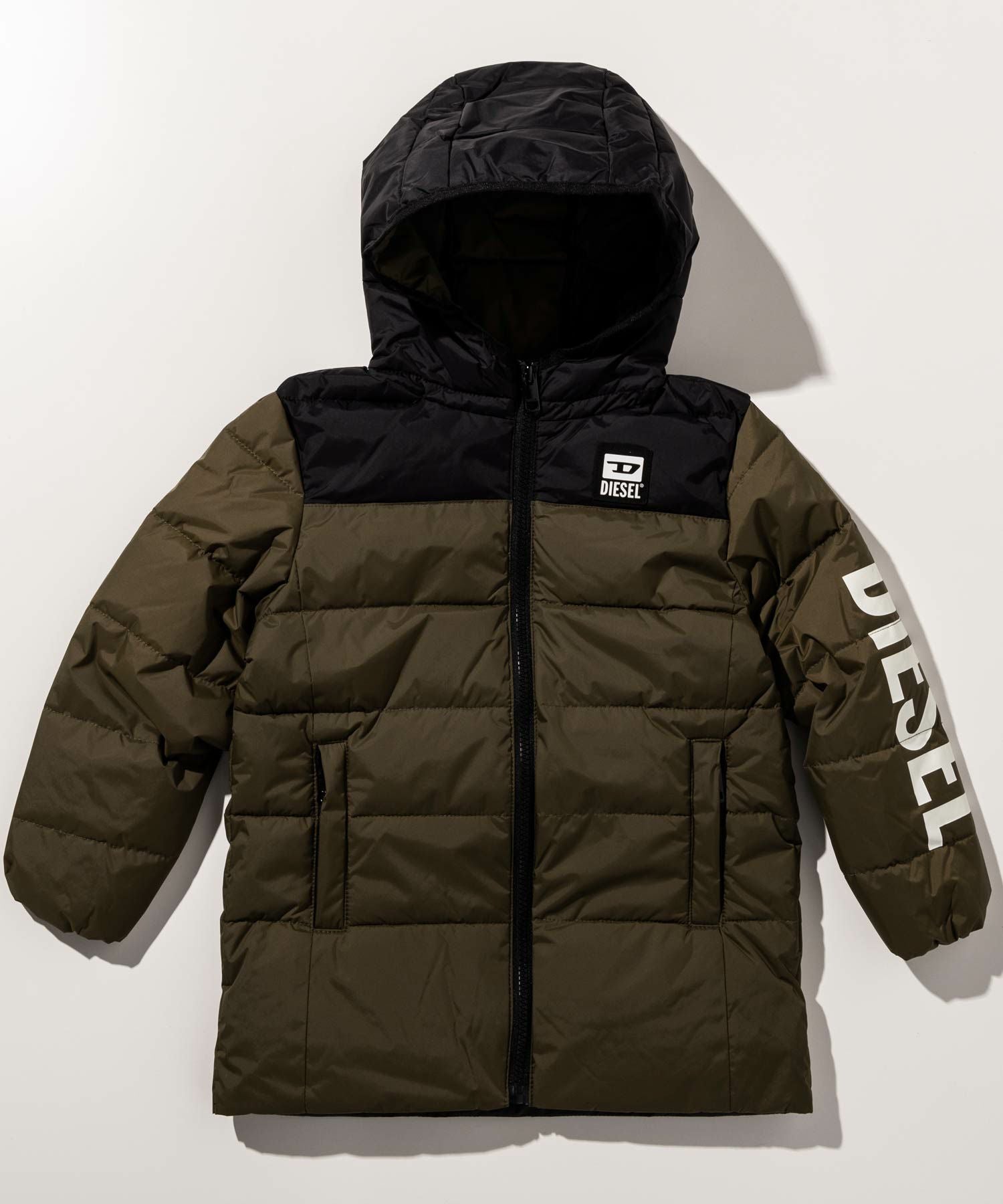 ✨XL相当✨ディーゼル ダウンジャケット 2way ロゴプリント 肉厚 極暖 赤 DIESEL KIDS ダウン アウター 入学式 DIESEL（ディーゼル）Kids