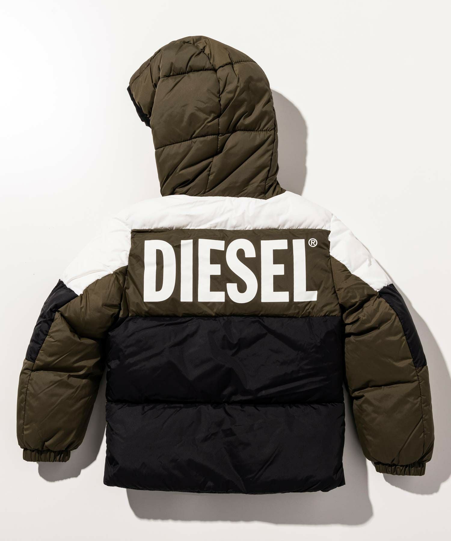 DIESEL 中綿ジャケット 150cm 16Y 美品 DIESEL（ディーゼル）Kids & Junior ブランドロゴ中綿ジャケットコート