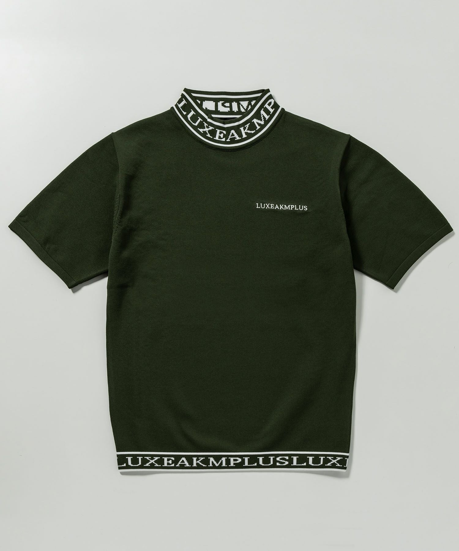 LUXEAKMPLUS(リュクスエイケイエムプラス)ゴルフ カラーロゴ半袖ニット