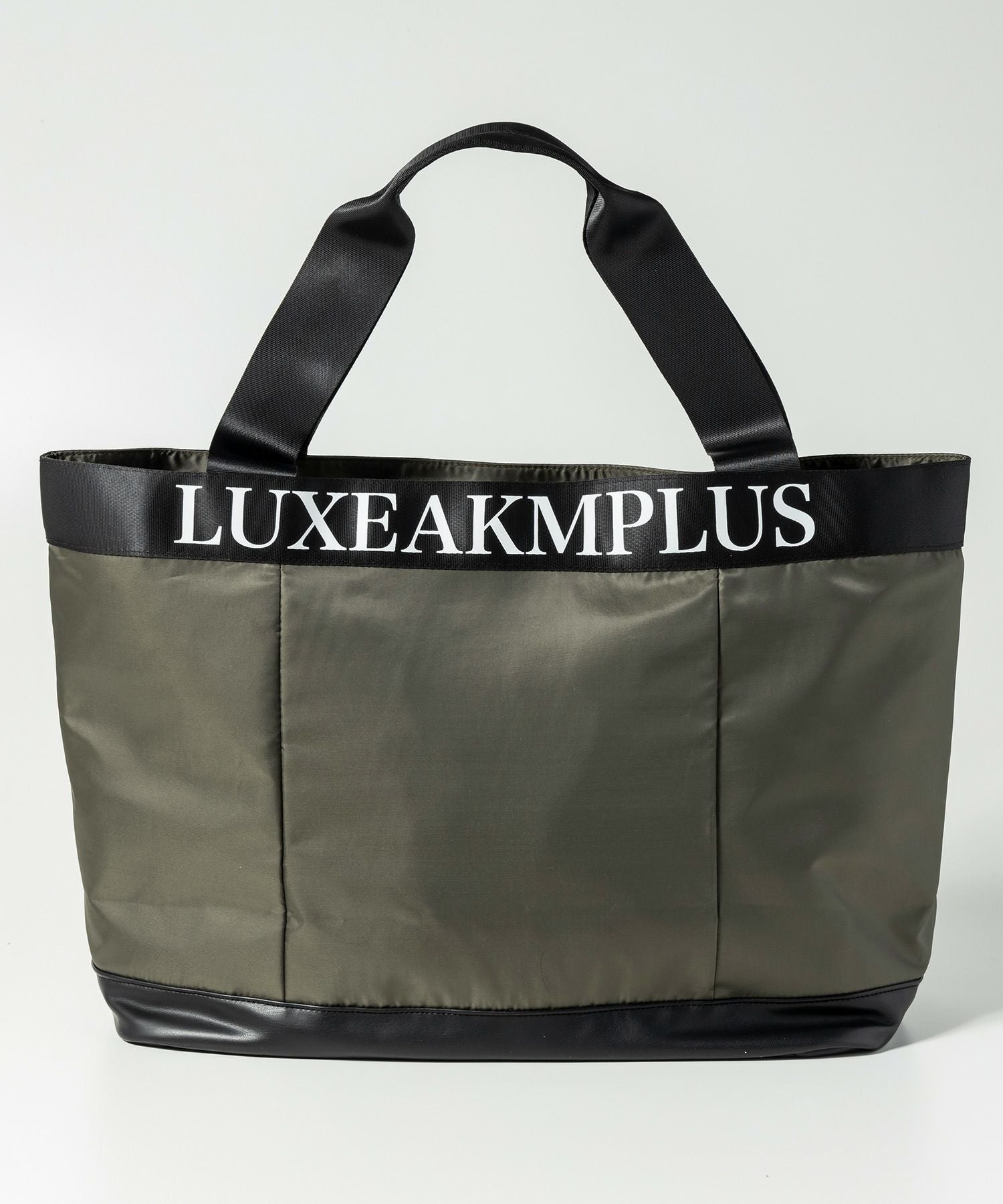 LUXEAKMPLUS(リュクスエイケイエムプラス)ゴルフ ワイドバッグ