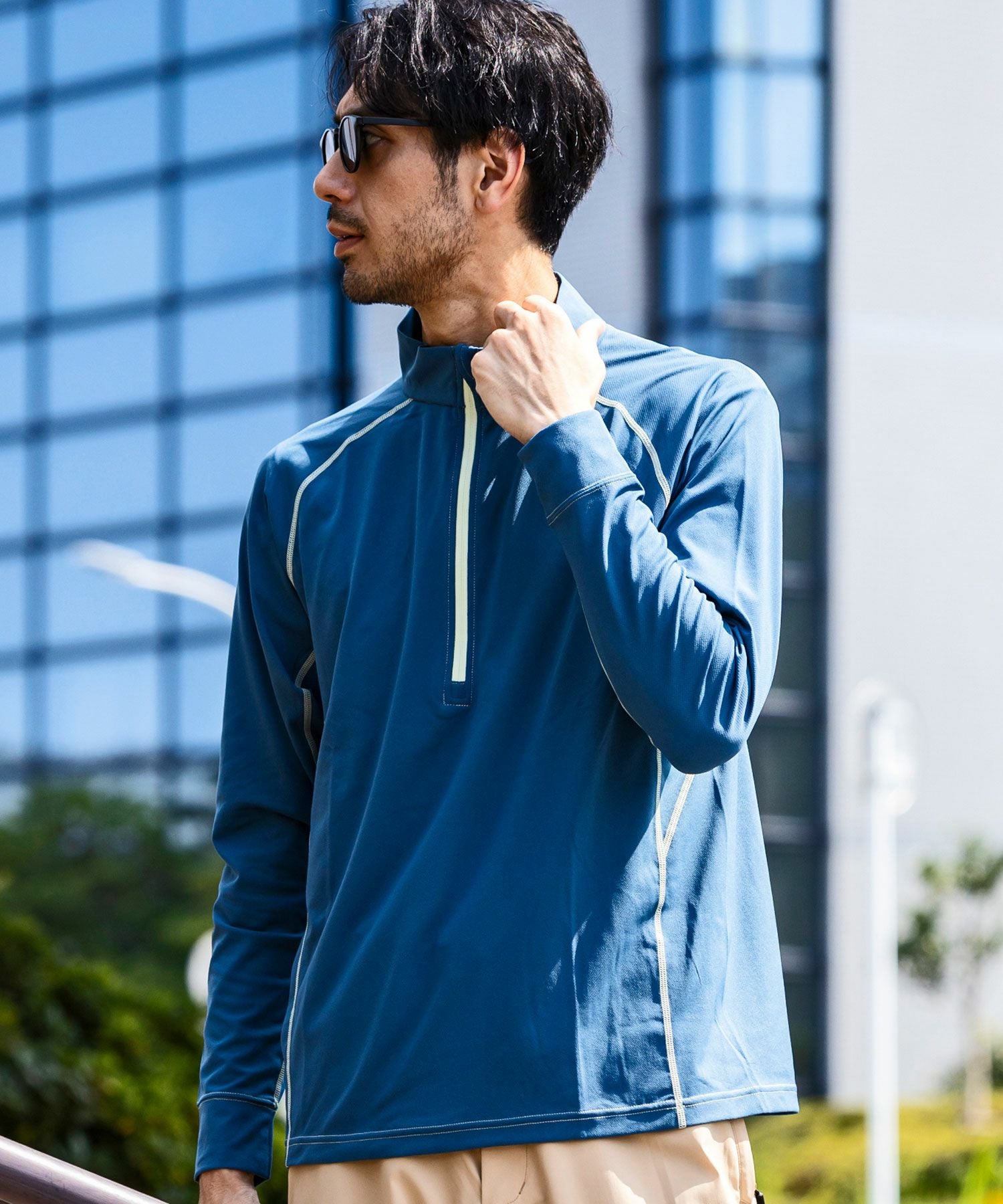 美品　On ハーフジップ　長袖　ランニングウェアライトグリーン WOMENS】ハーフジップ長袖Tシャツ レディースTシャツ 速乾 ストレッチ