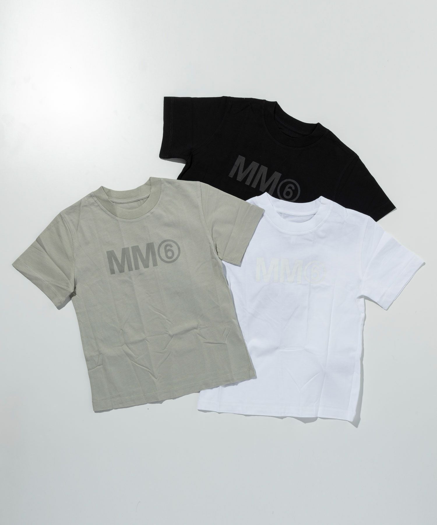 MM6 Maison Margiela(エムエムシックス)Kids & Junior ブランドロゴ