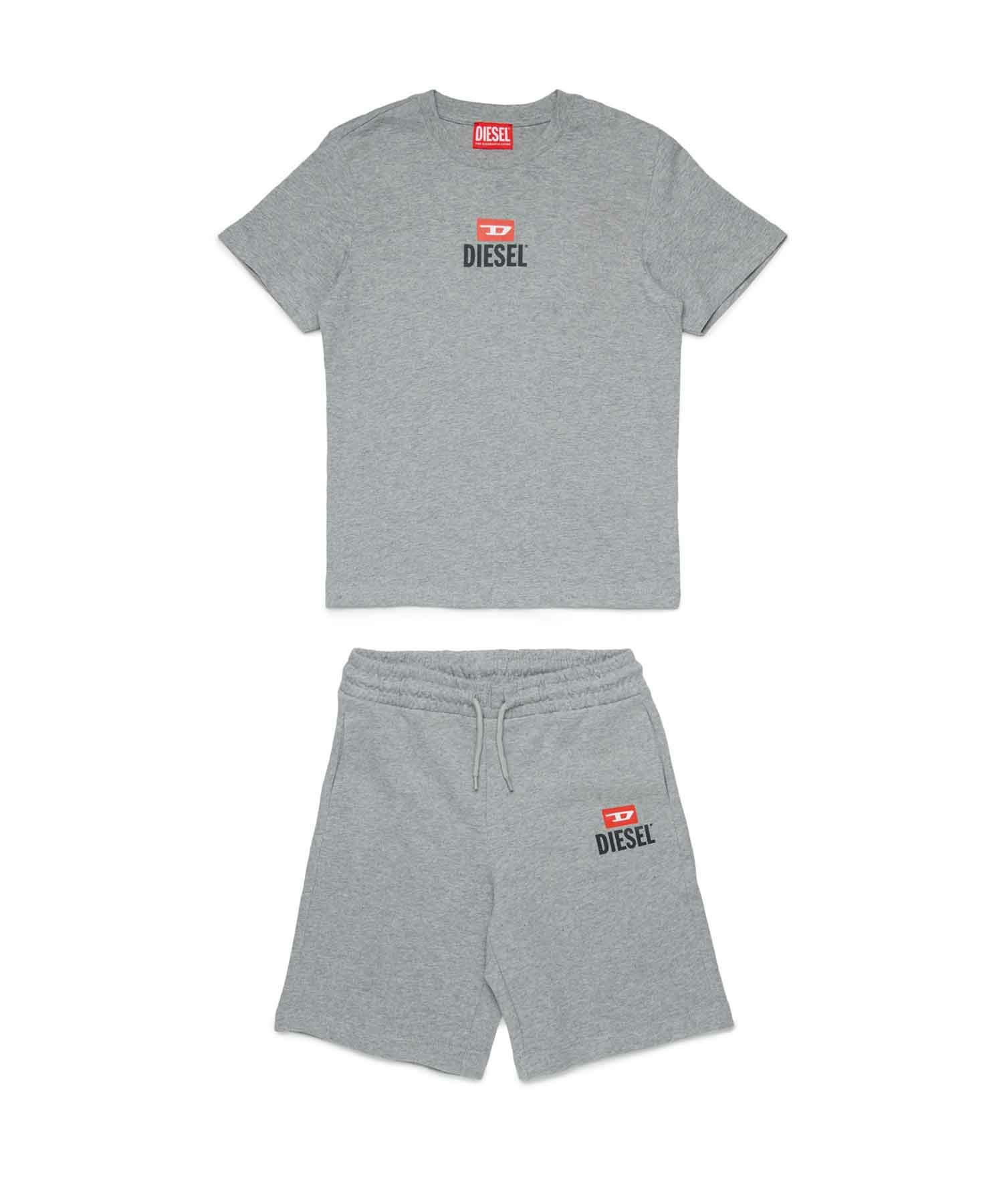 DIESEL(ディーゼル)Kids & Junior ワンポイントブランドロゴ半袖T