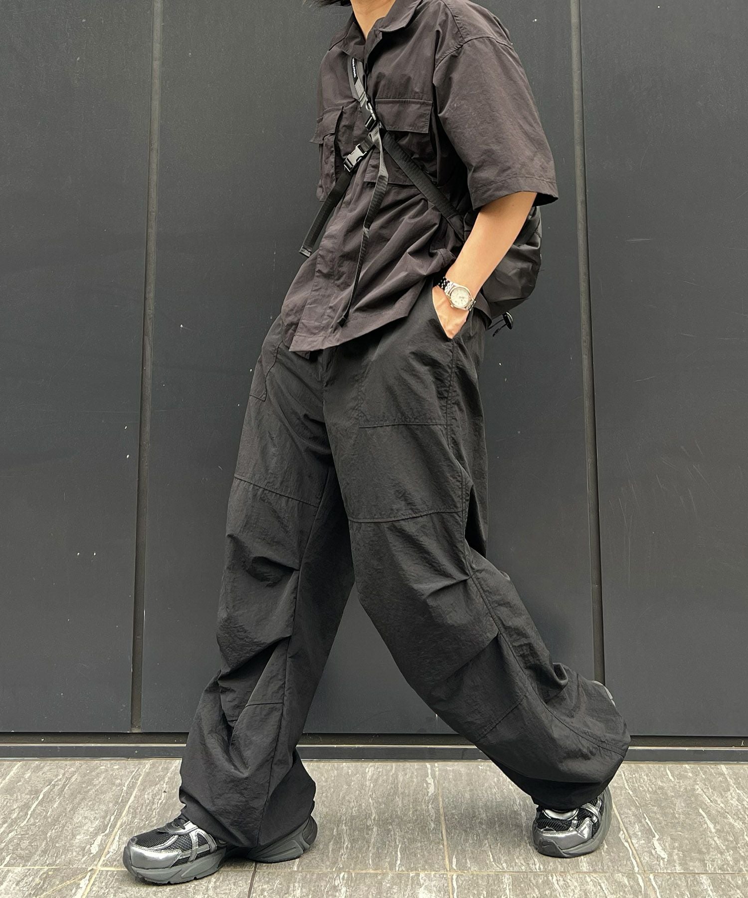 goa パラシュートパンツ ショルダーバッグ付き カーゴパンツ ゴア goa - 【新品】goa サスペンダー付きパラシュートカーゴパンツ ②の