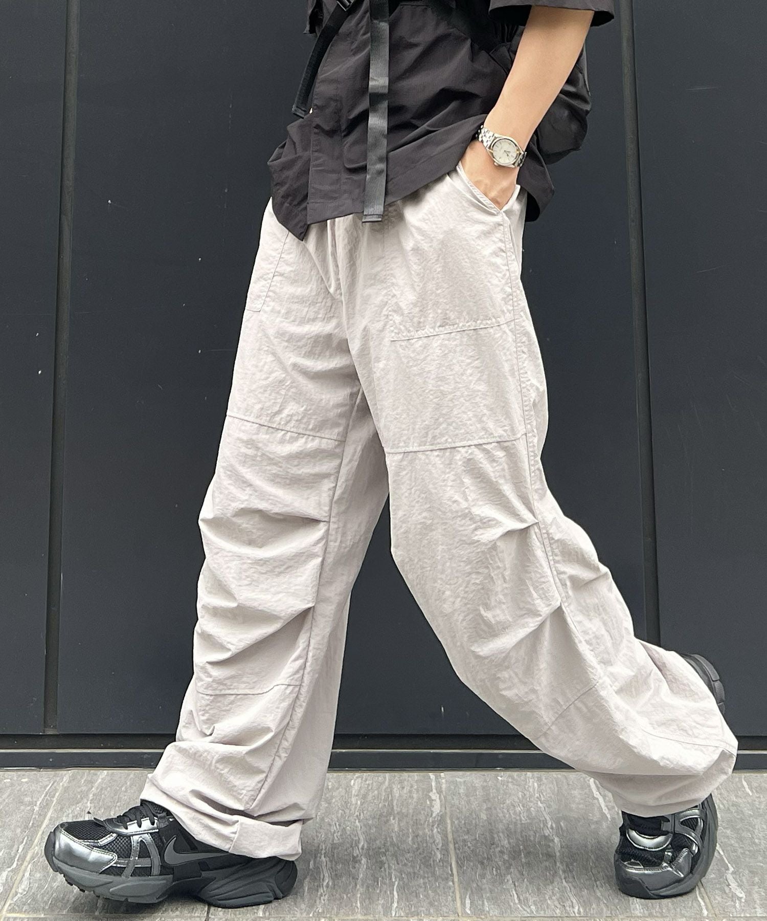 Confirm(コンファーム)ゴープコア ナイロンパンツ / パラシュート