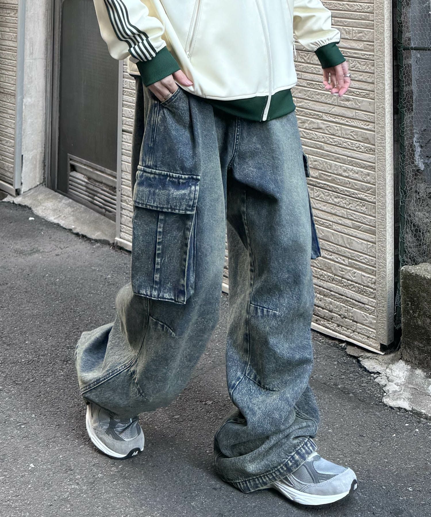 ILL'S（イルズ）ヴィンテージメイク レトロライク ケミカルウォッシュ