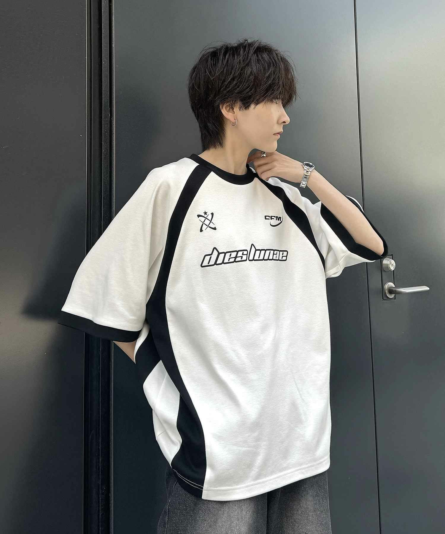 Confirm（コンファーム）Y2K パイピングライン ロゴプリント ビッグ 